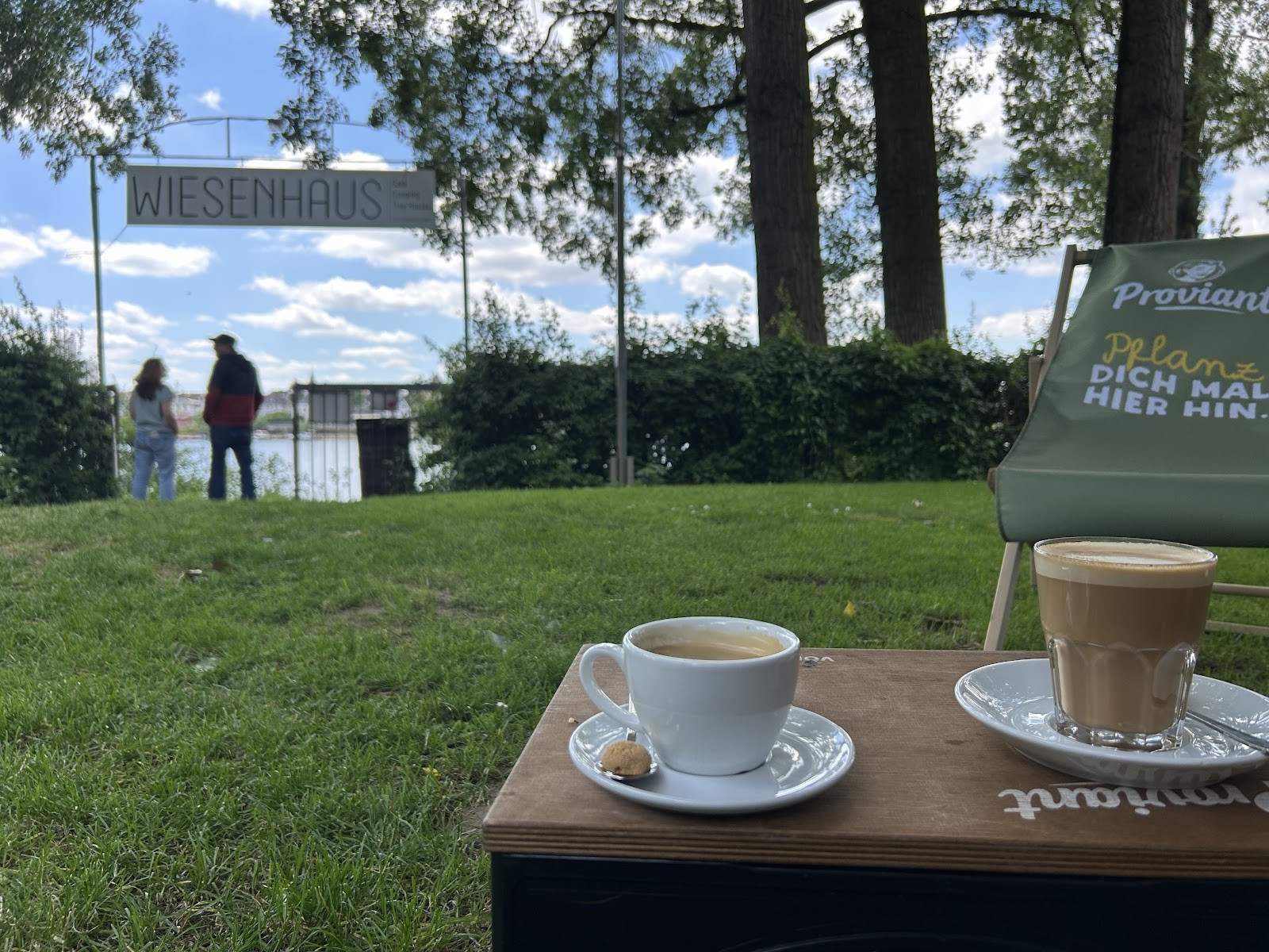 Café Uferglück: the place
