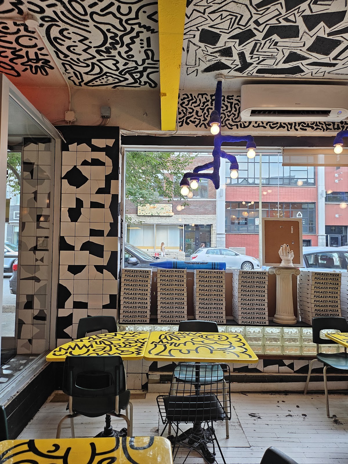 Fugazzi Pizza Presto (Mile-End): the place