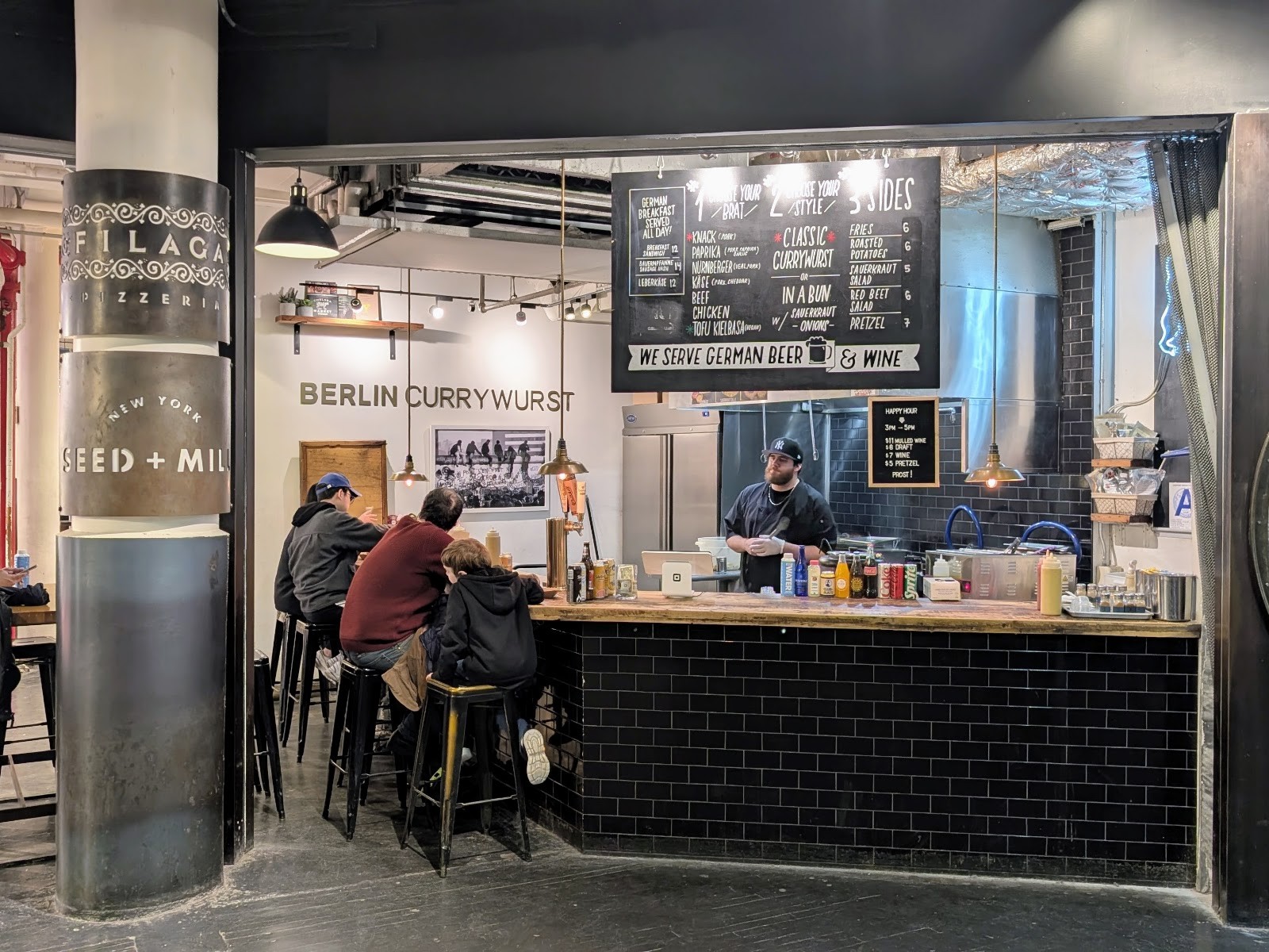 Berlin Currywurst: the place