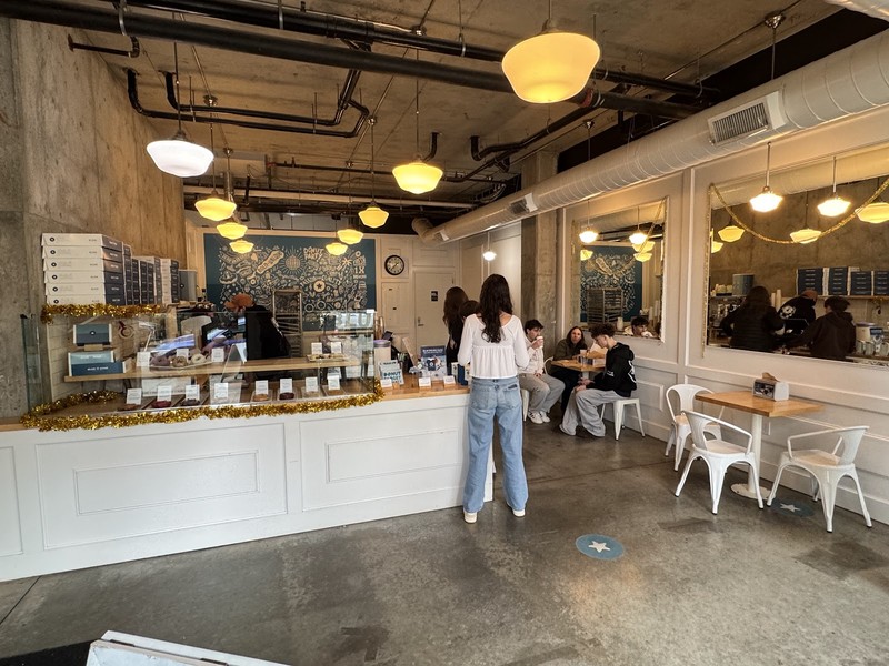 Blue Star Donuts: photo 4
