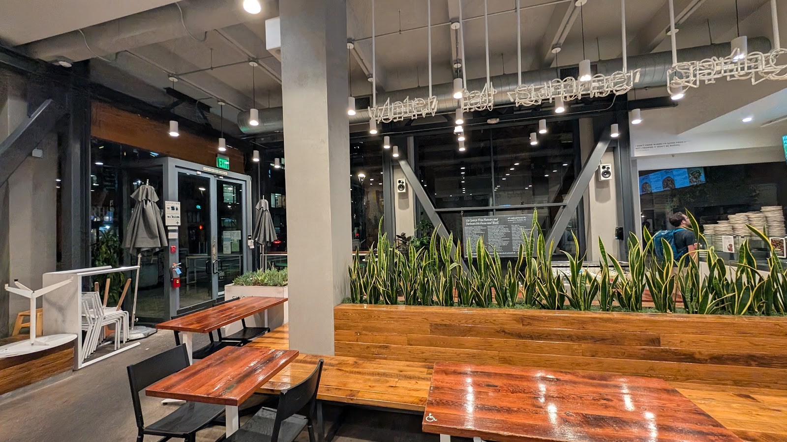 sweetgreen - Healthy Salads, Wraps, and Bowls: the place
