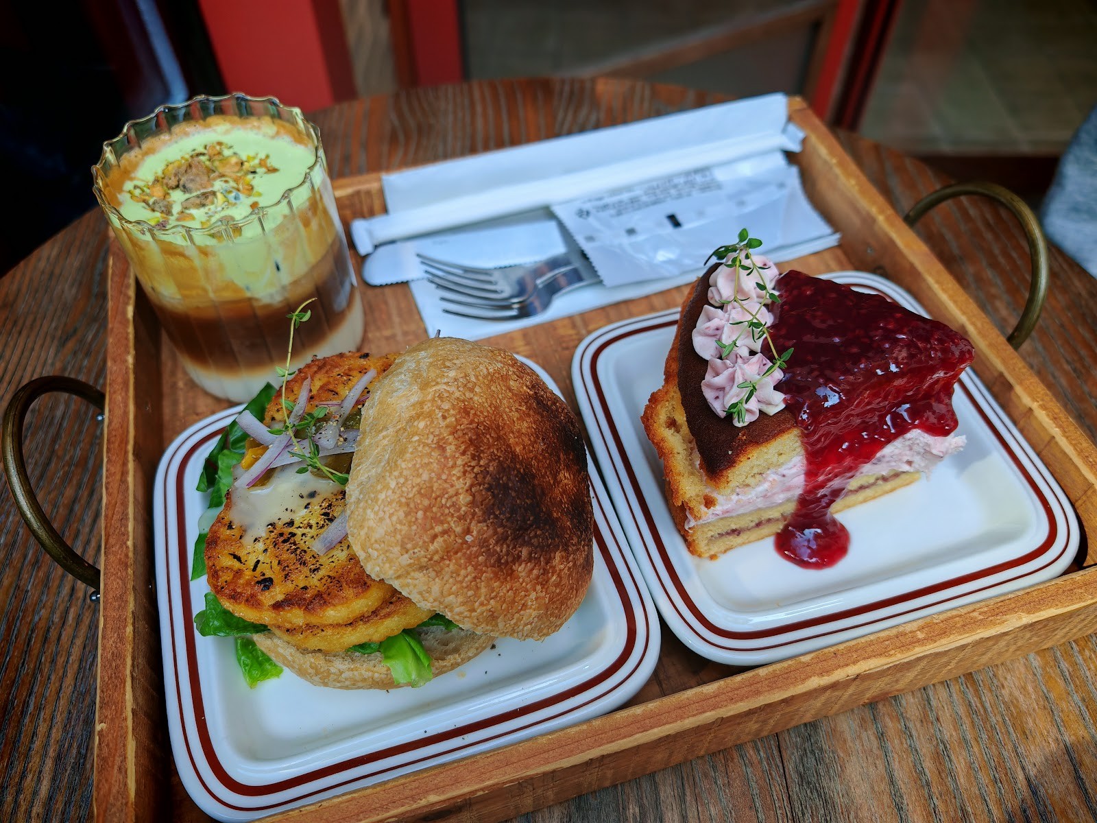 Ashville Bakery Cafe: food & drinks