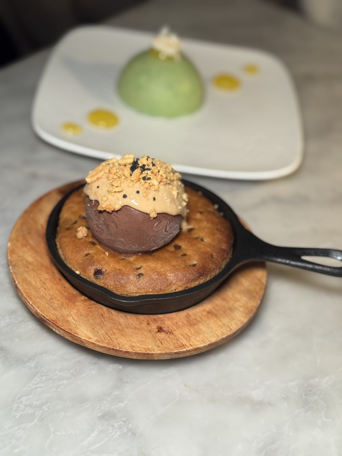 Willow Vegan Bistro: food & drinks