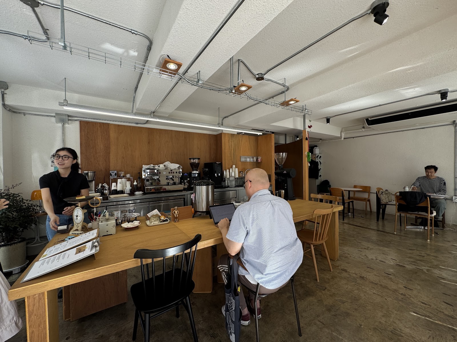 Bird Coffee Lab: the place