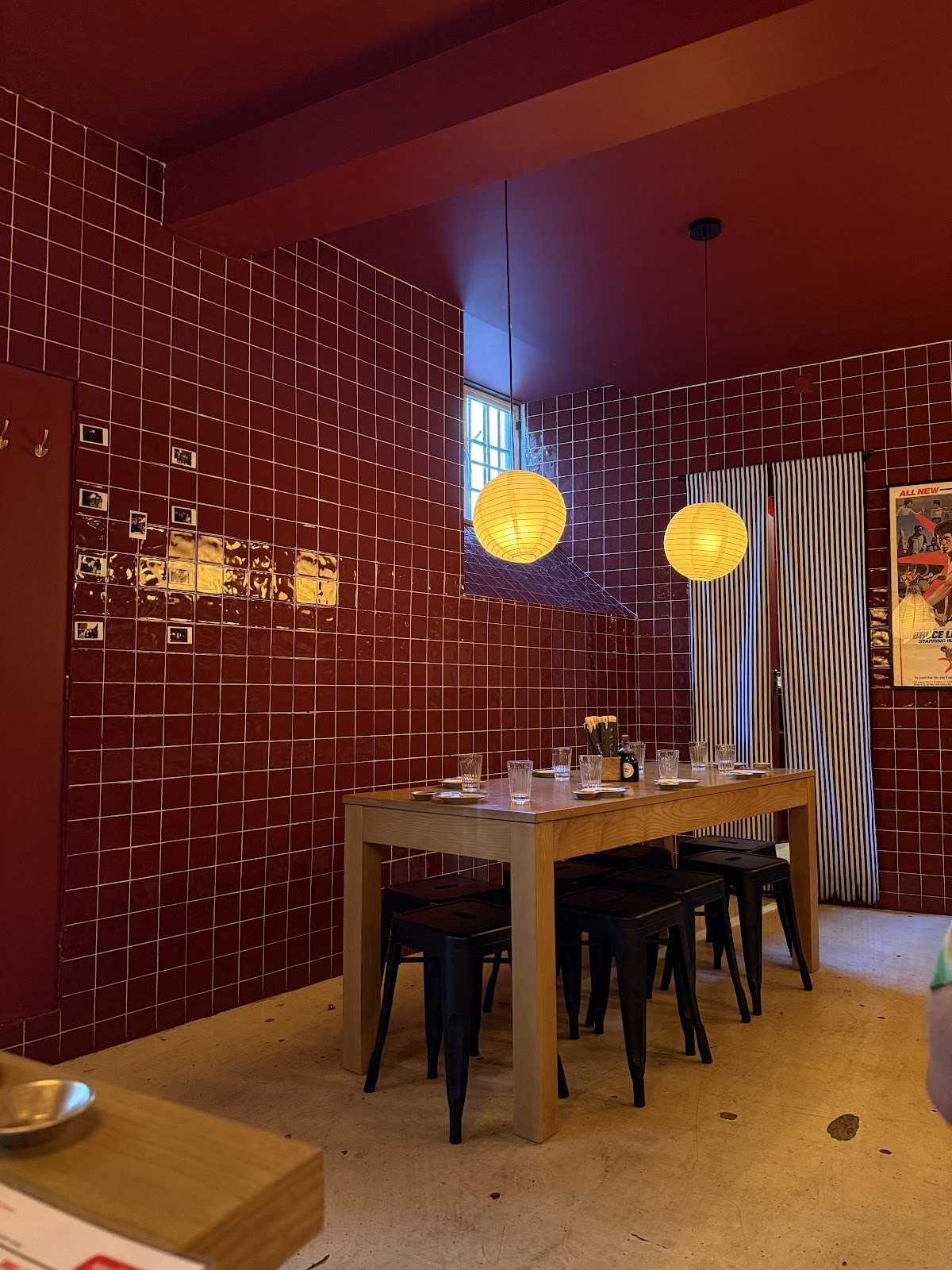 Madam Bō: the place