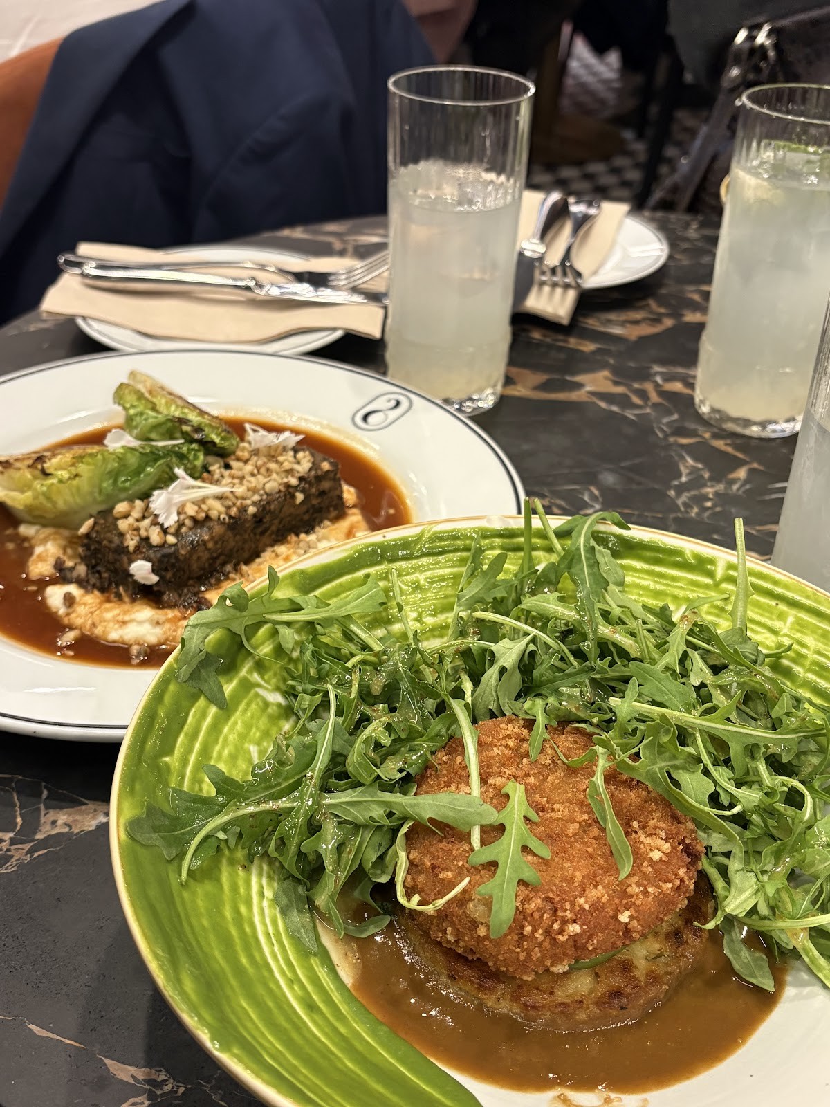 Ao 26: food & drinks