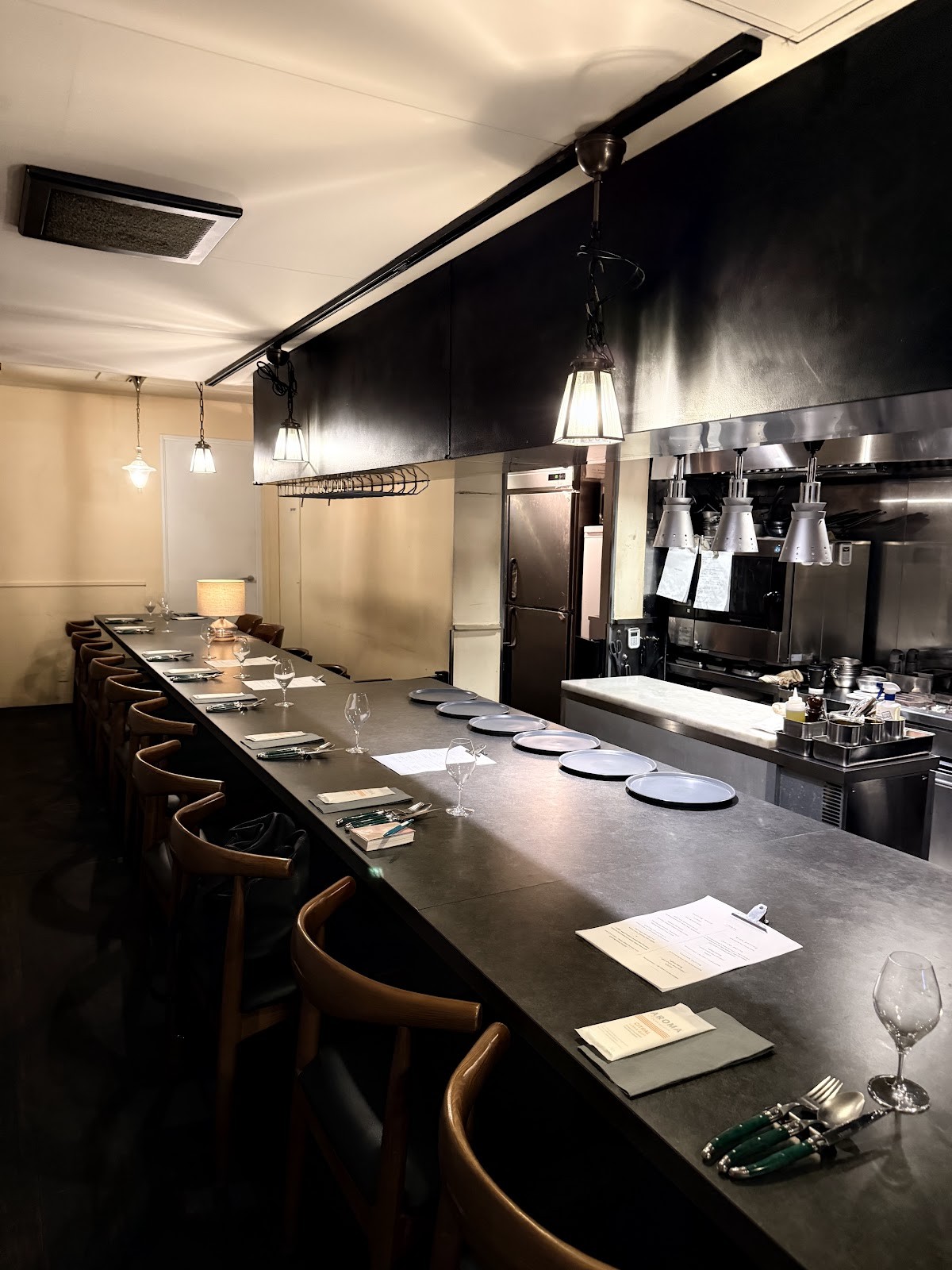 Wine & fusion Cuisine Restaurant "meso" Shimokitazawa Tokyo: the place