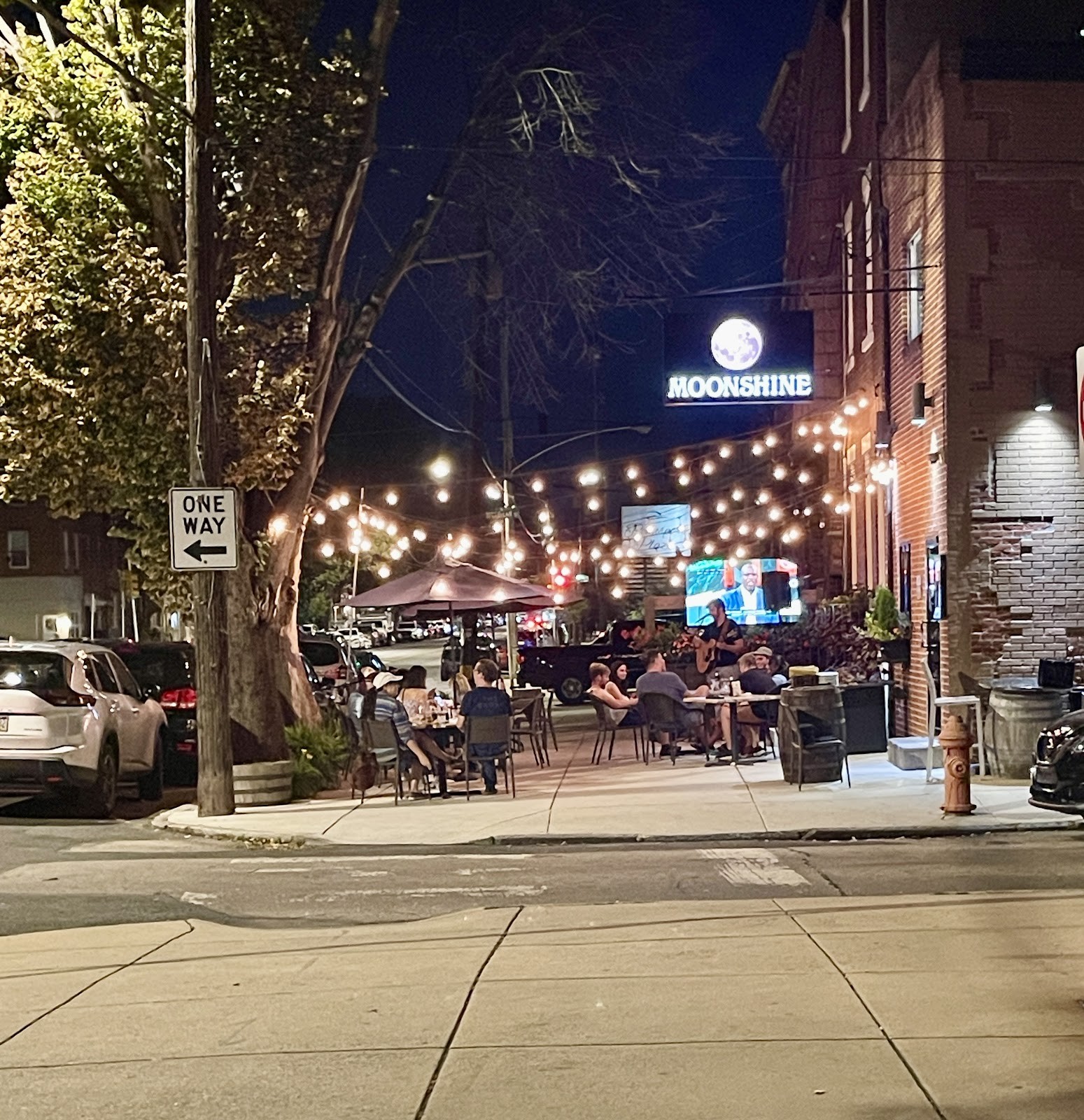 Moonshine Philly: the place