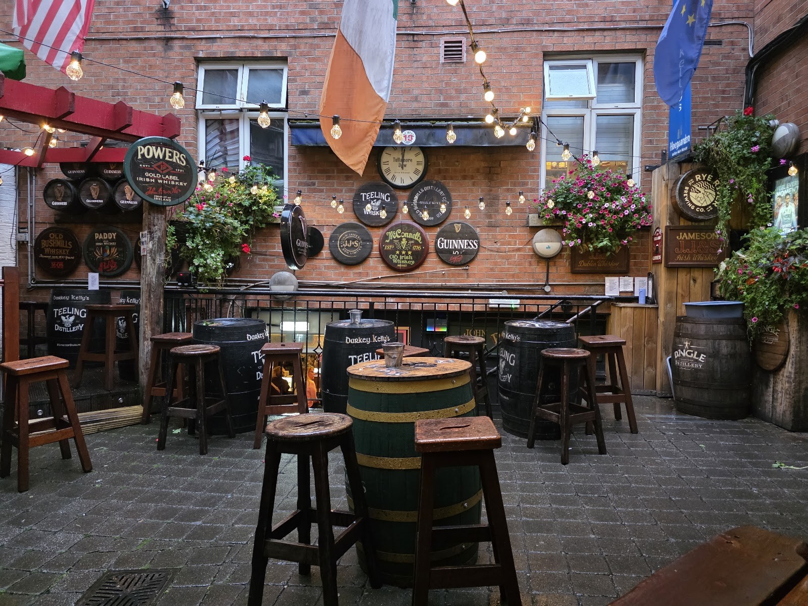 Darkey Kelly's: the place