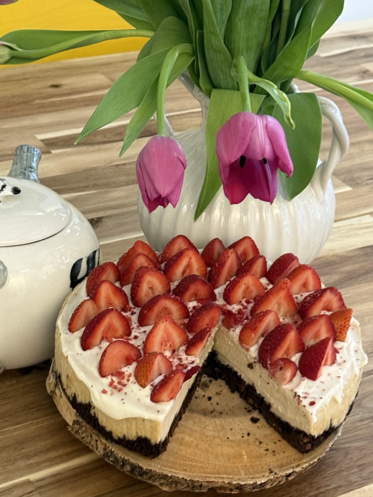 Happy Zoe Vegan Bakery: food & drinks