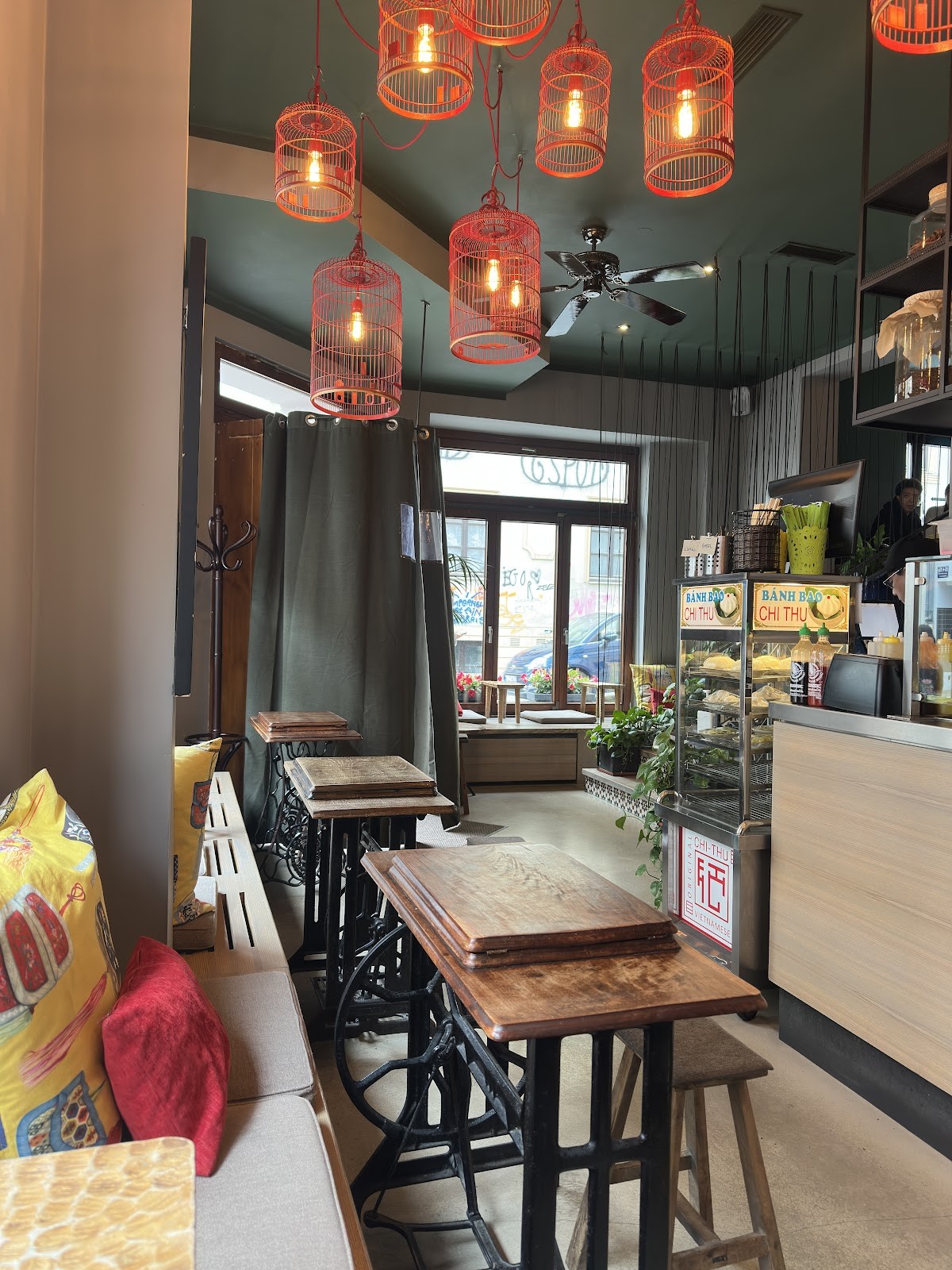 Chi Thu: the place
