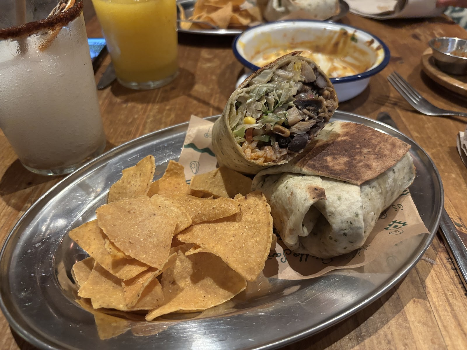 Gallo Santo: food & drinks