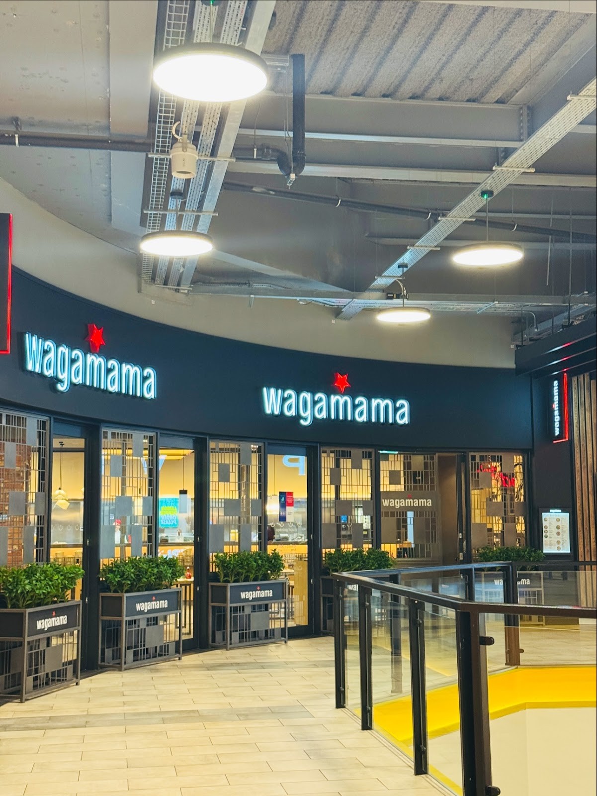 wagamama glasgow st enoch: the place