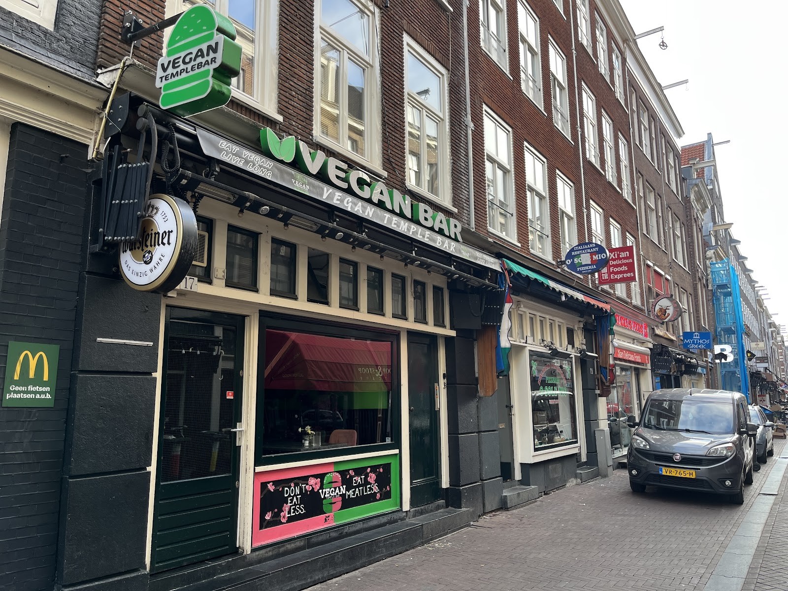 ROBO-BAR: the place