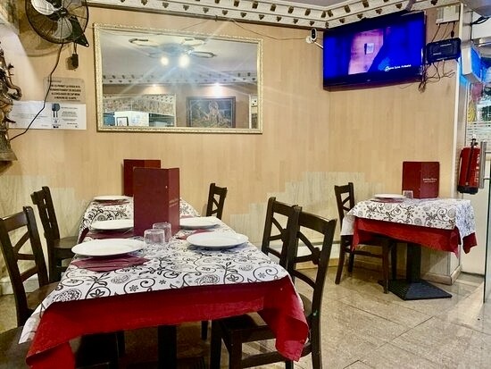 Bombay Spicy: the place