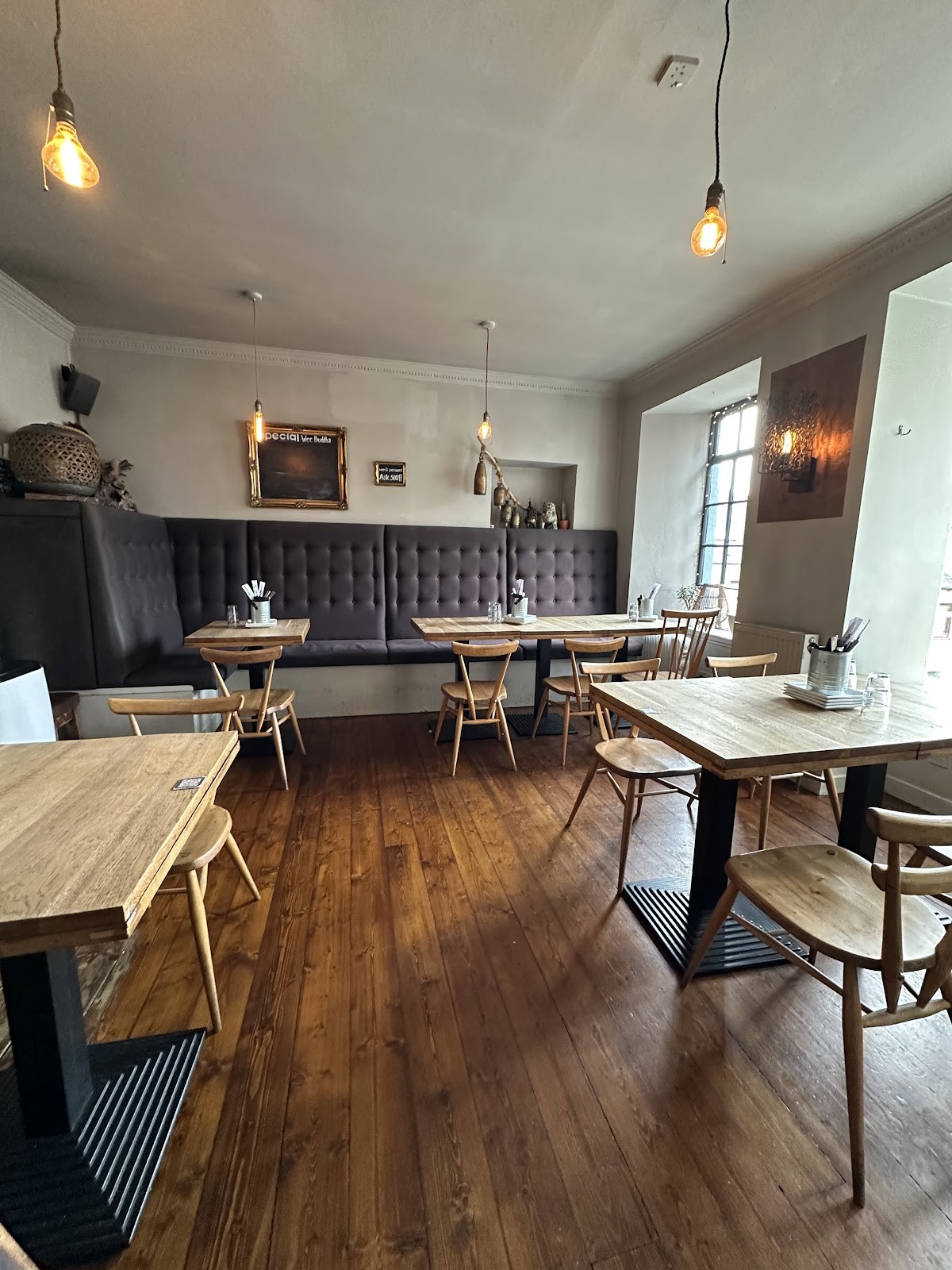 Wee Buddha: the place