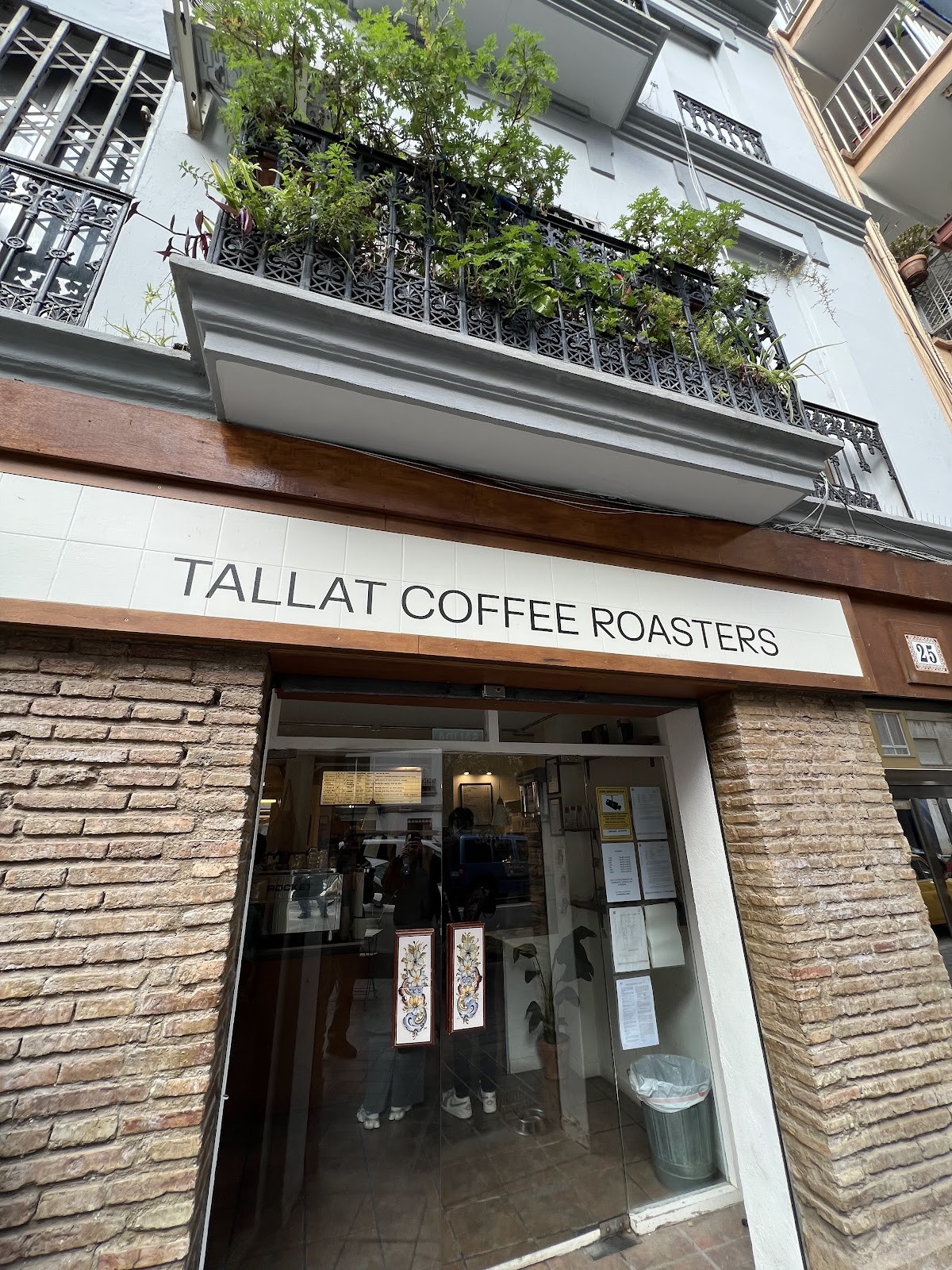TALLAT Coffee Roasters: the place
