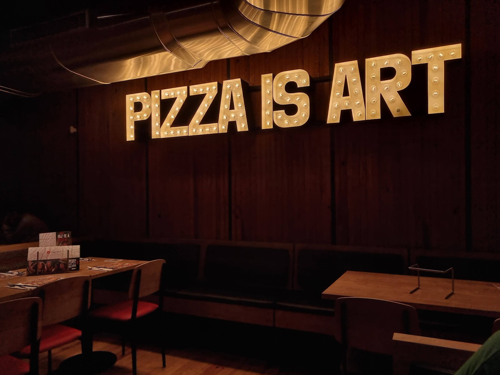 Pizza Hut: the place