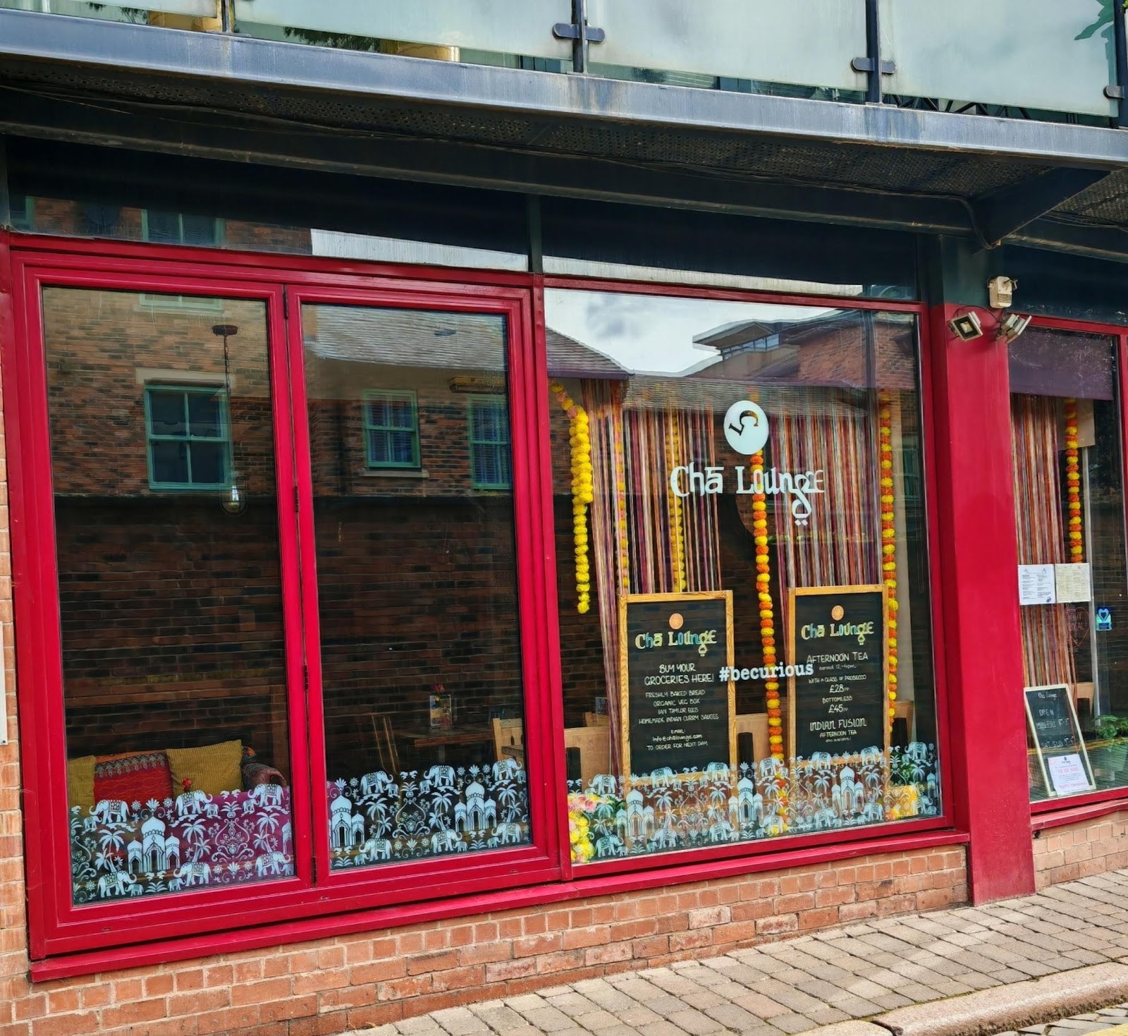 Cha Lounge: the place