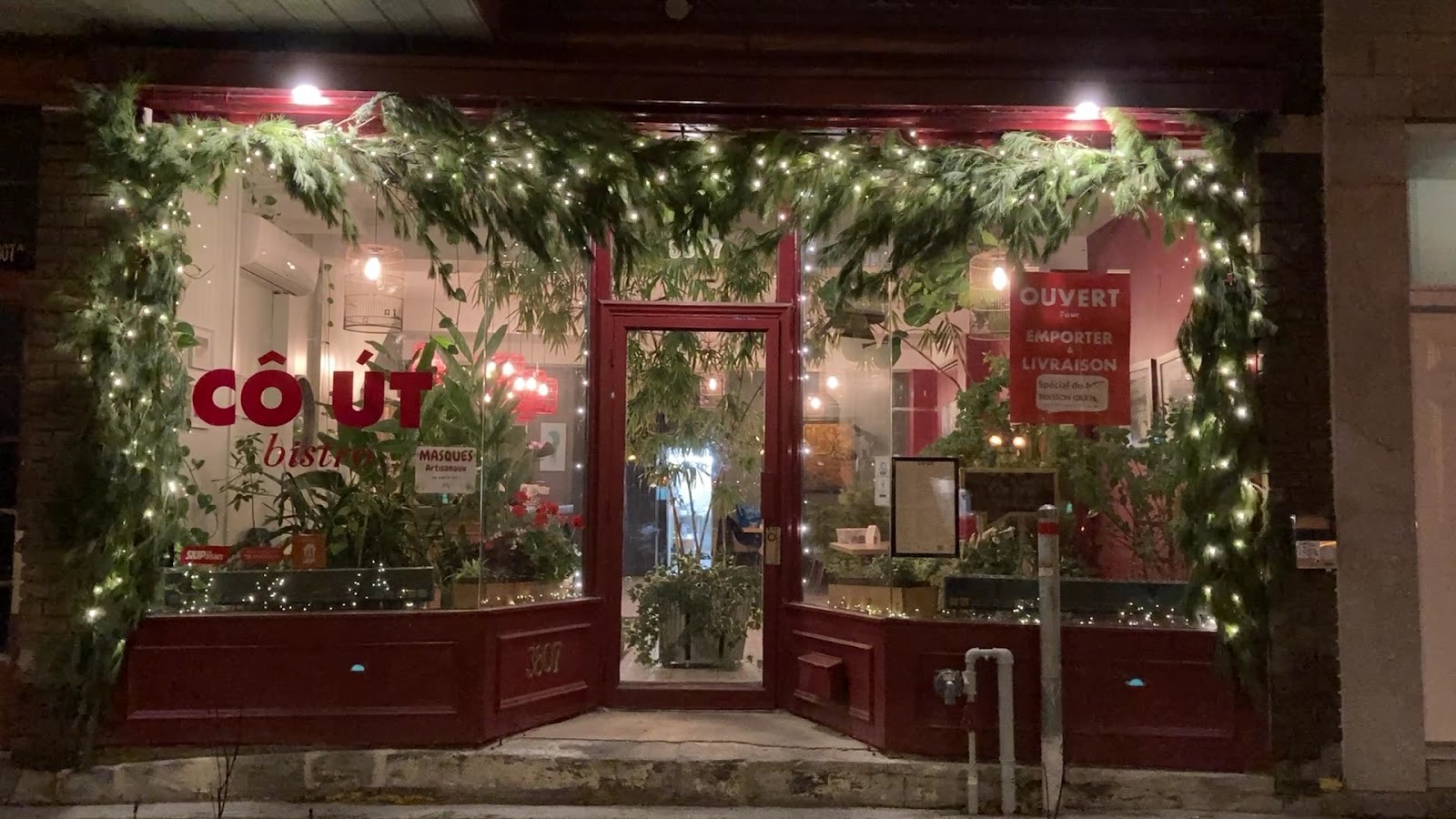Bistro CÔ ÚT - Montréal: the place
