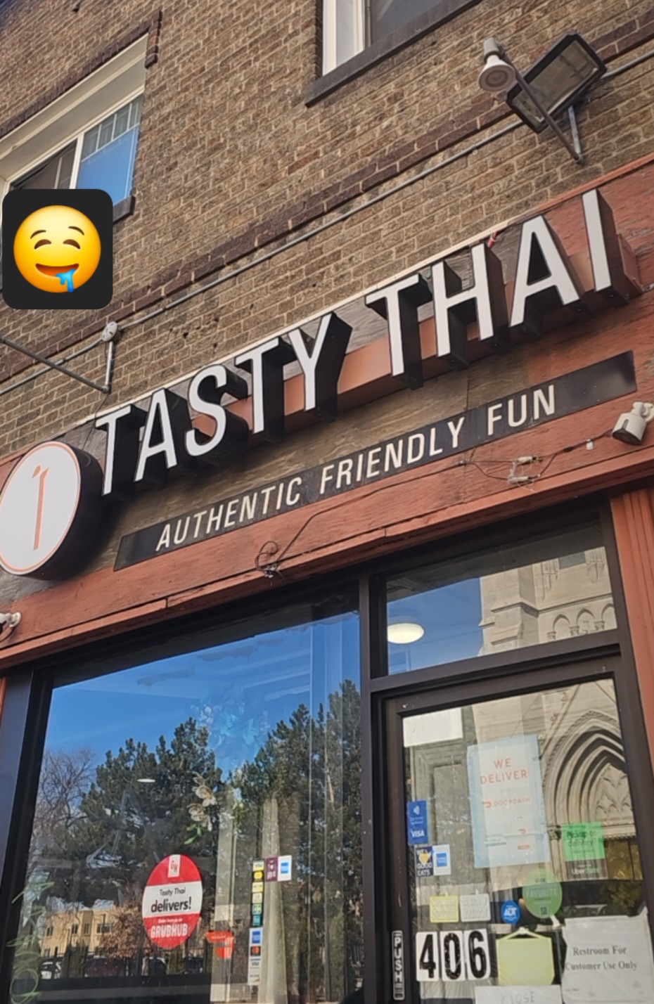 Capital Thai (Traditional Thai Cuisine): the place