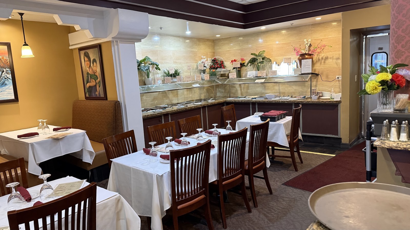 Chicago Curry House - Indian - Nepali Cuisine.: the place
