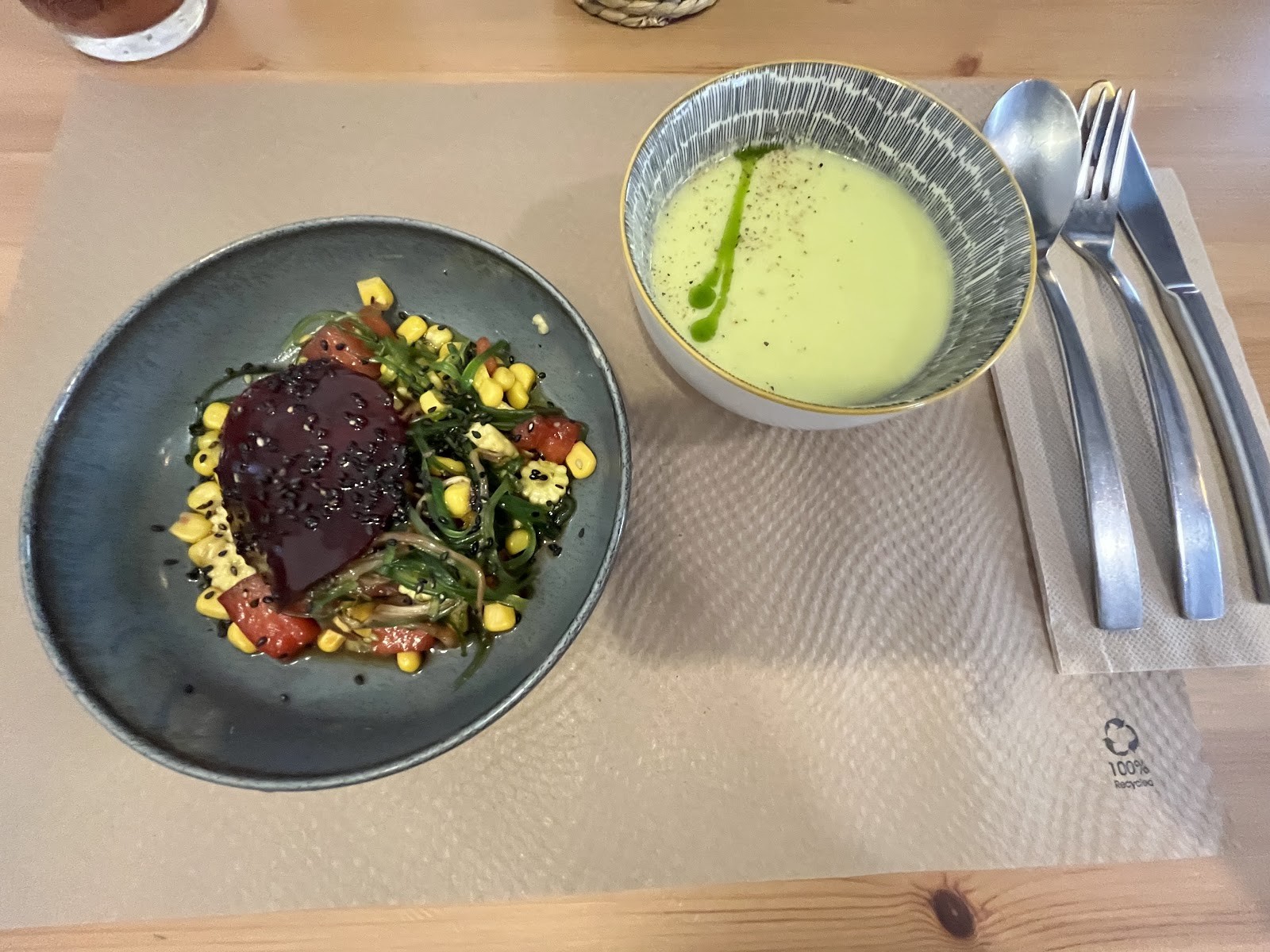 Restaurante Vegano Cor Del Pilar: food & drinks