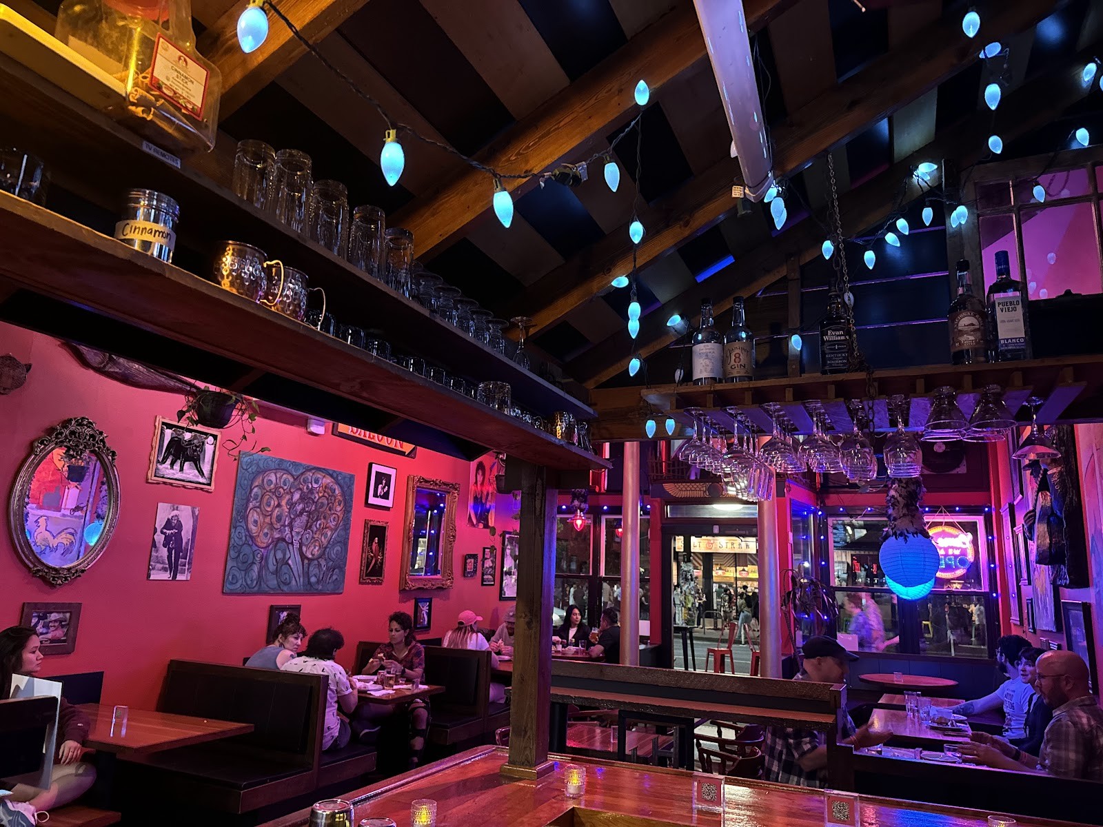HoneyHole Sandwiches: the place