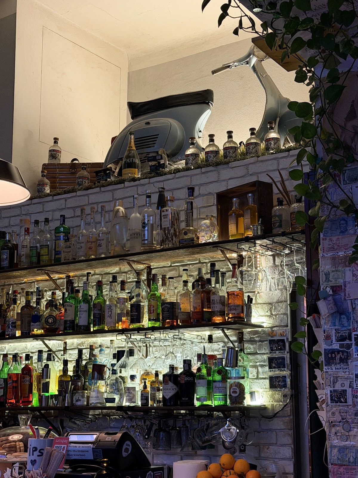 Sofa Cafe: the place