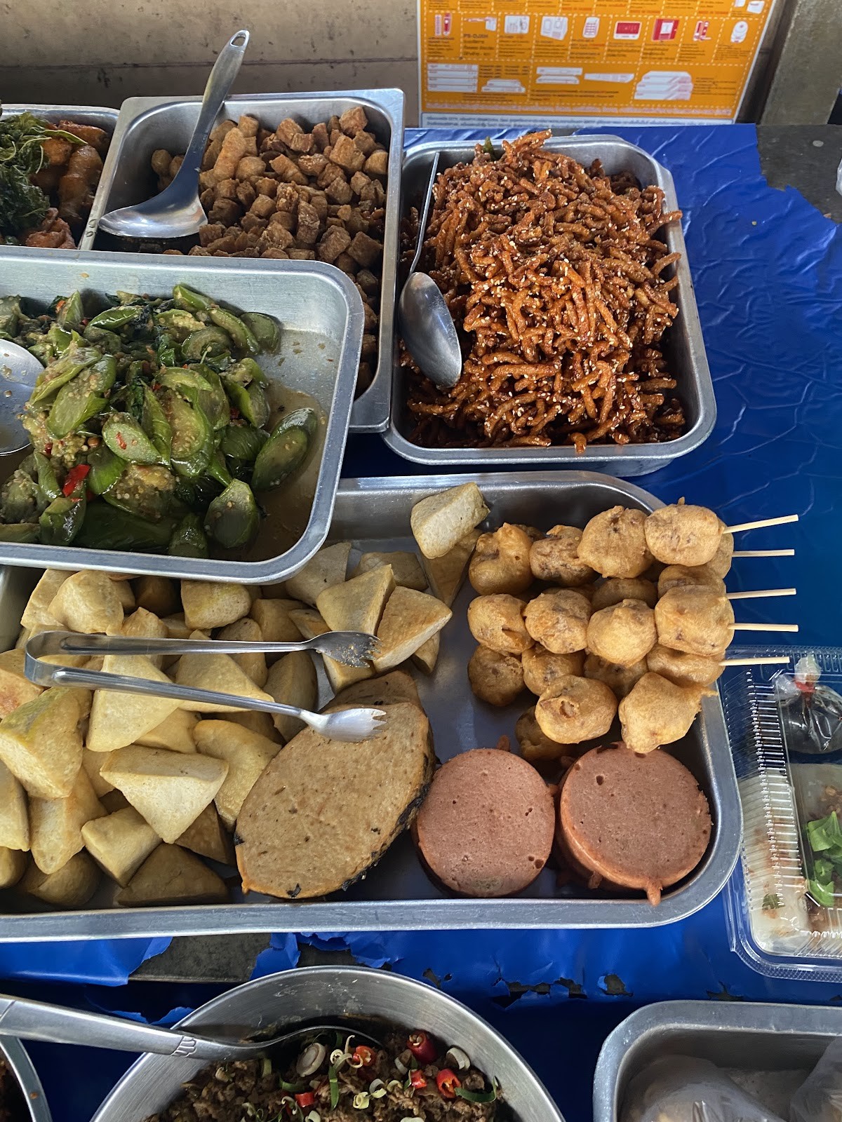 โยตาอาหารเจ: food & drinks