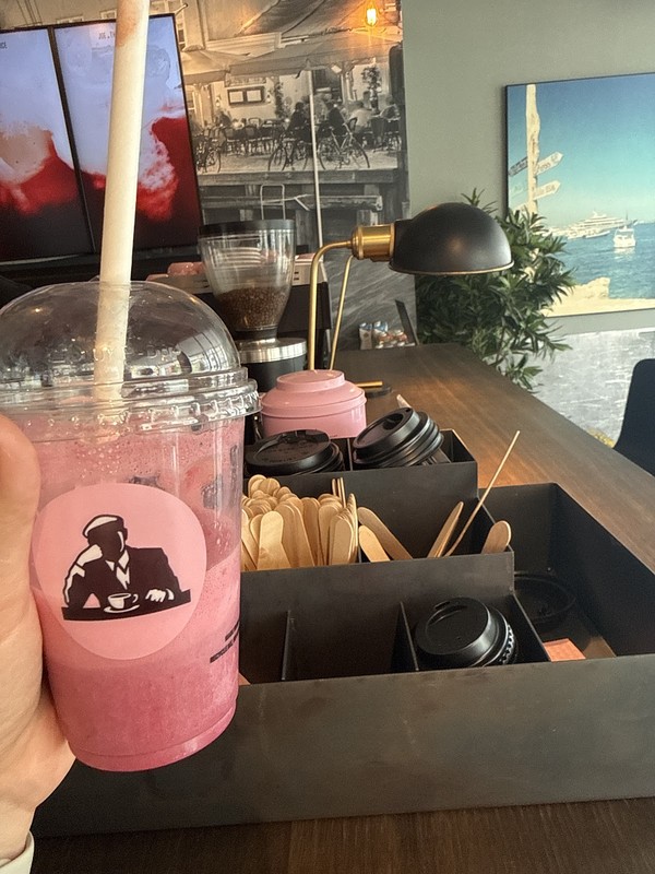 JOE & THE JUICE: photo 4