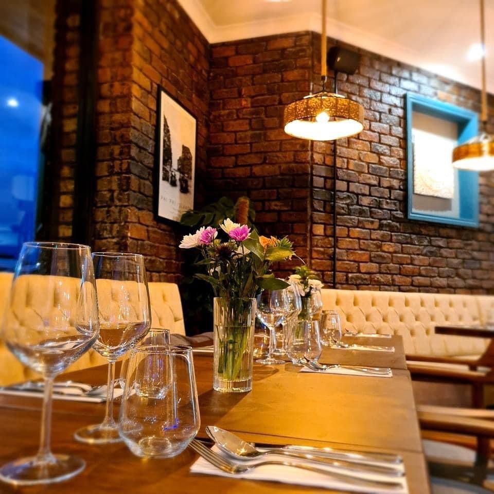 Lemongrass Thai bar and restaurant Ltd: the place