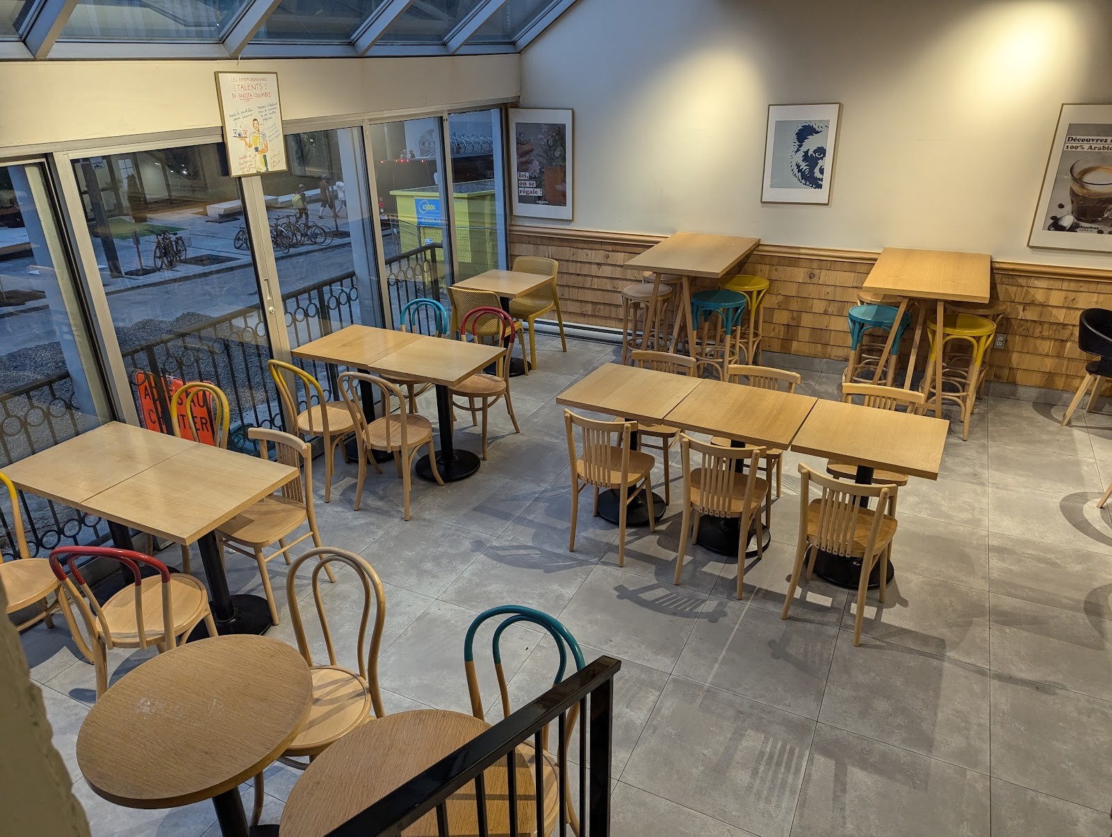 Columbus Café & Co: the place