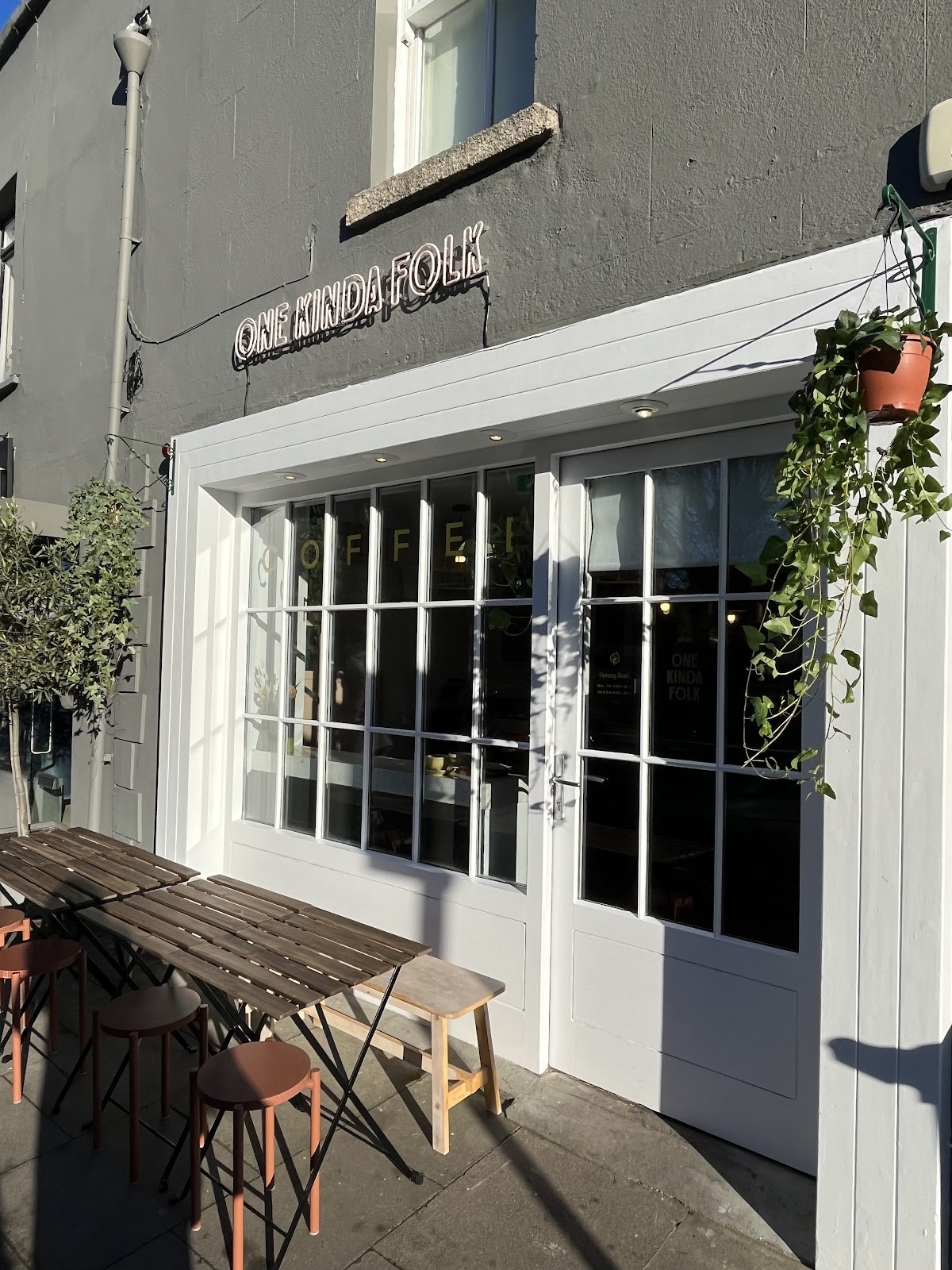 One Kinda Folk Leeson St: the place