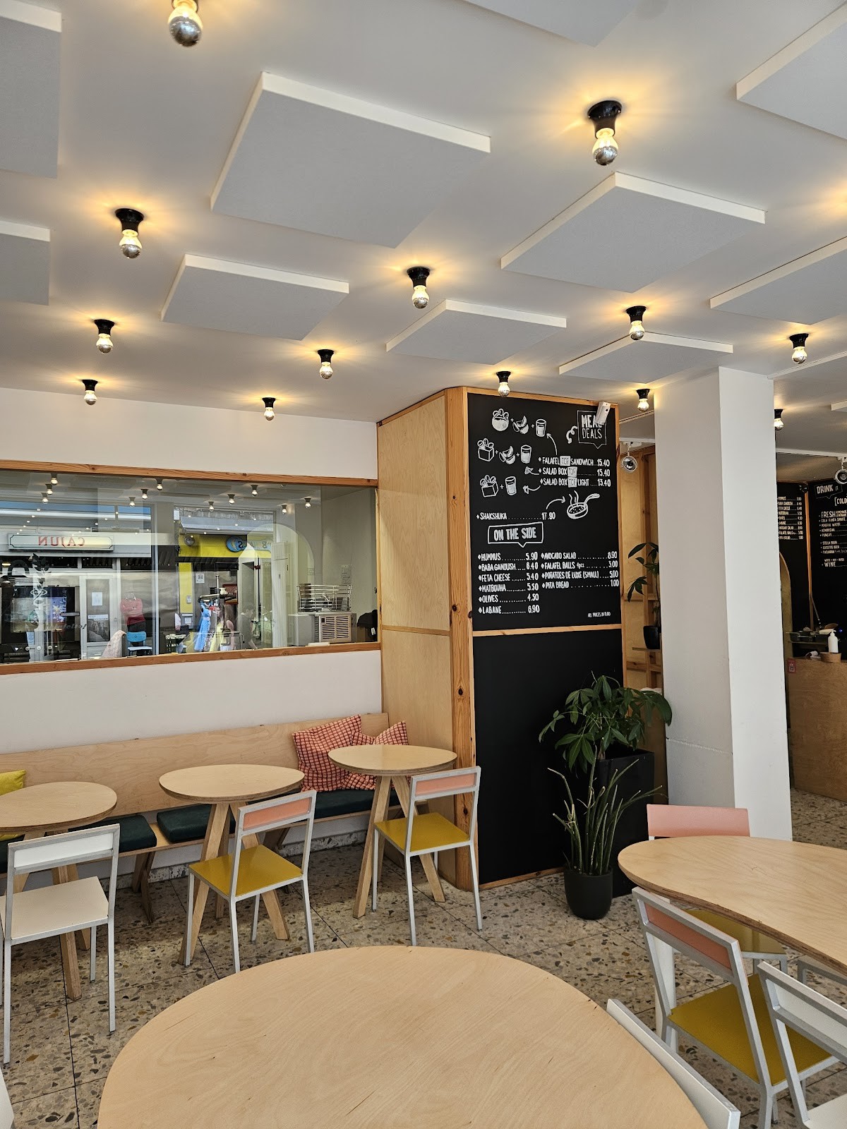 Falafel Tof: the place