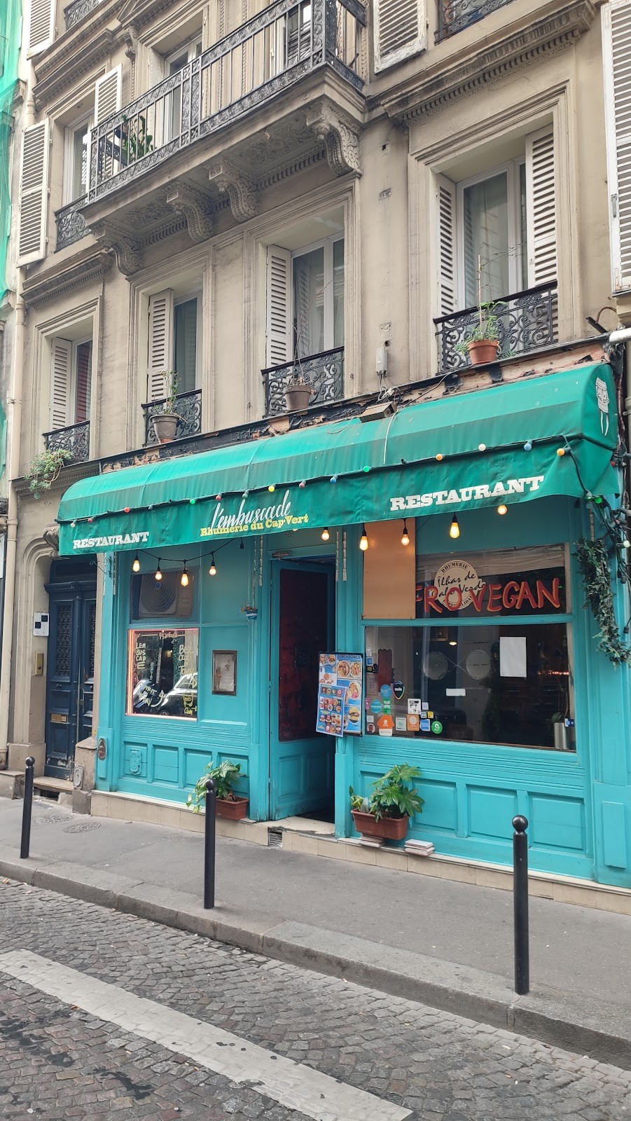Restaurant L'Embuscade Paris 9: the place