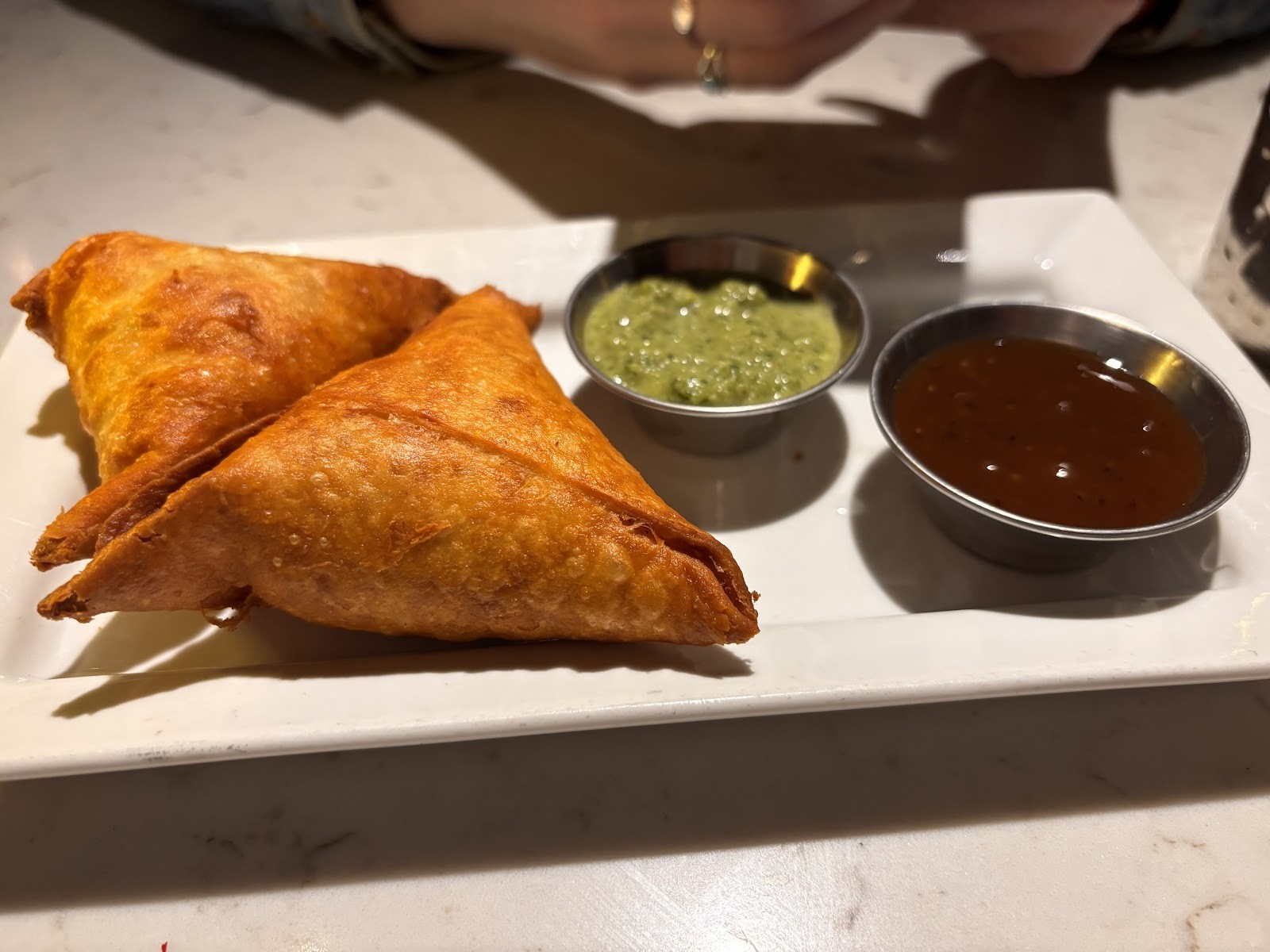 Roots Indian Bistro: food & drinks