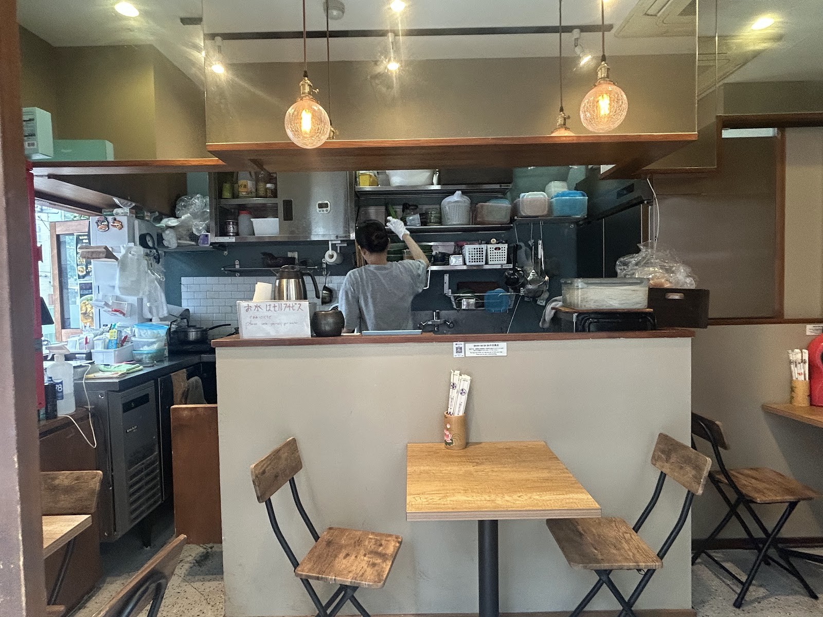 Bánh Mì Bà Ba Nakameguro - バインミーバーバー中目黒: the place