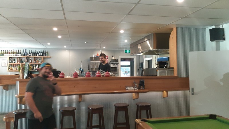The Leigh Bar: photo