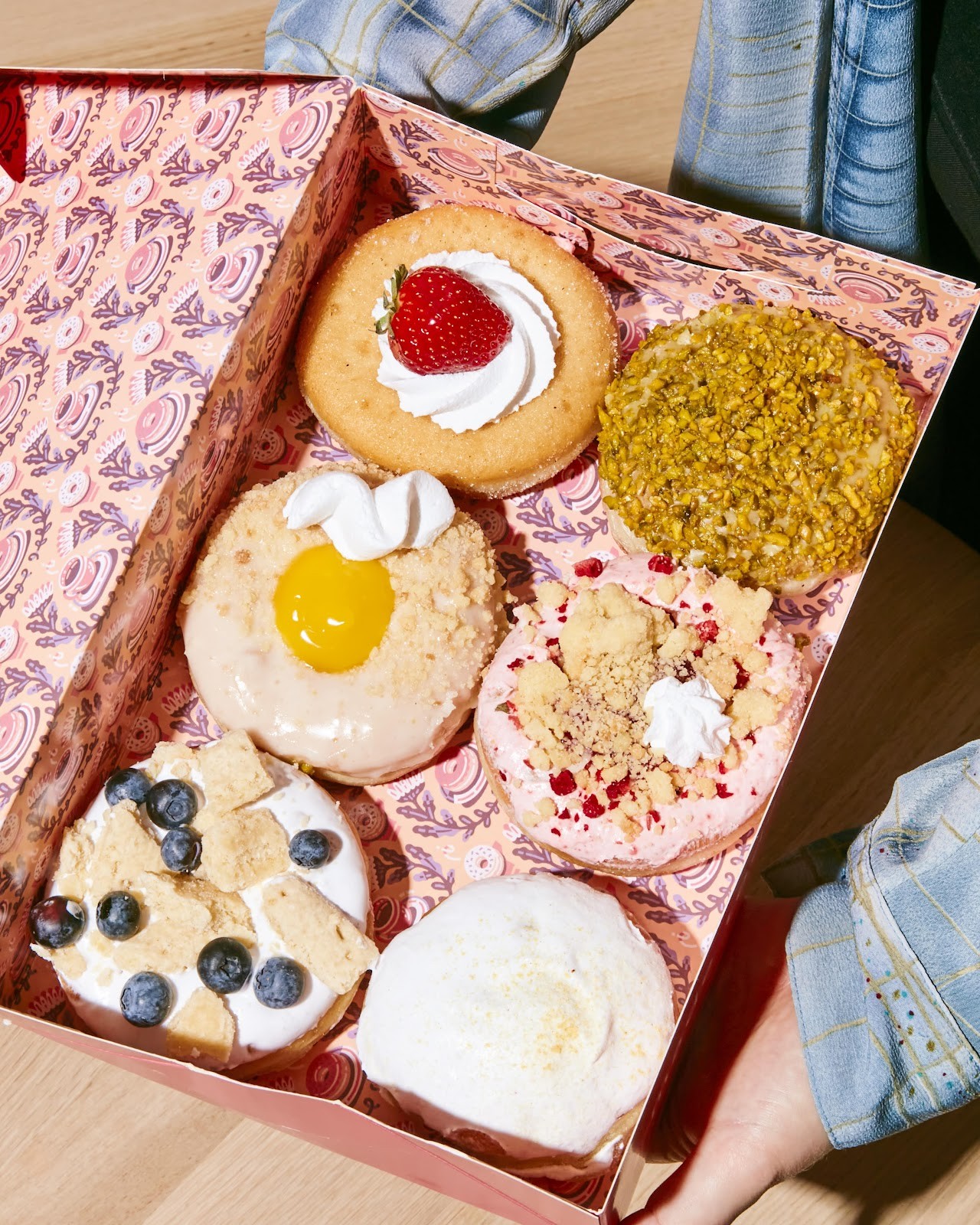 Brammibal's Donuts: food & drinks