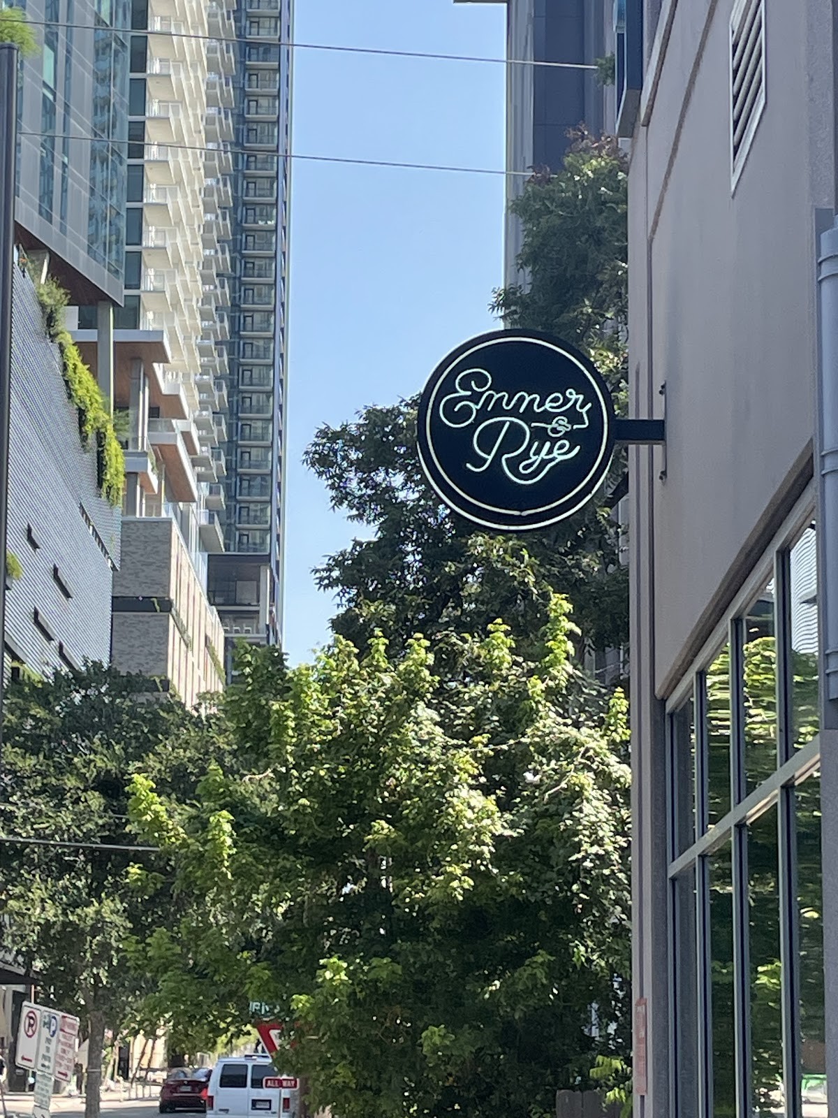 Emmer & Rye: the place