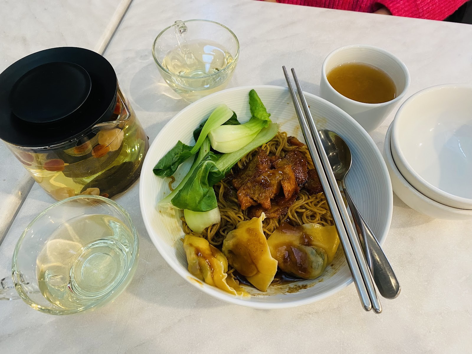 Er You Temple Tea House 佛光山尔有寺滴水坊: food & drinks