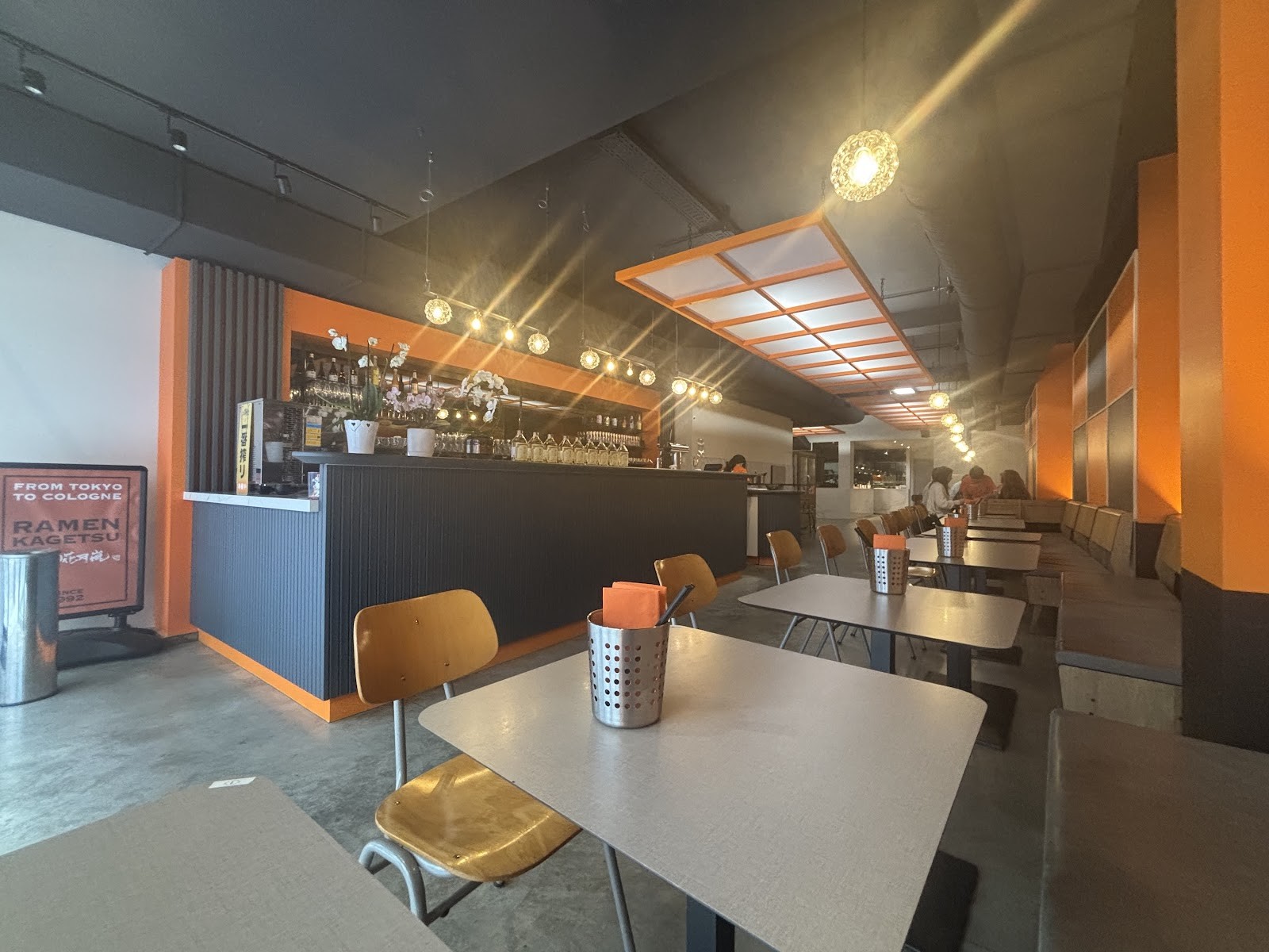 Ramen Kagetsu: the place