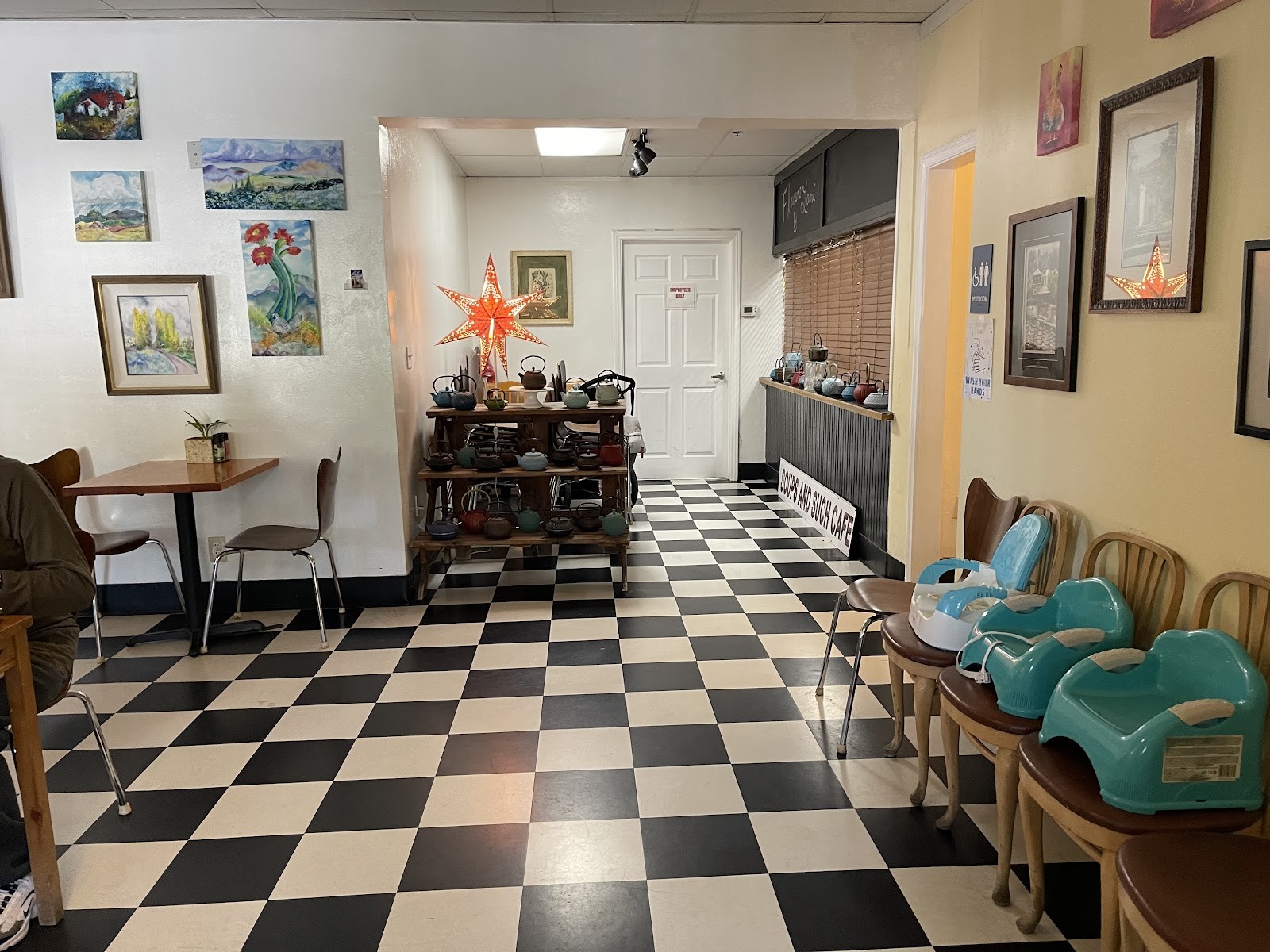 Soups & Such Cafe: the place