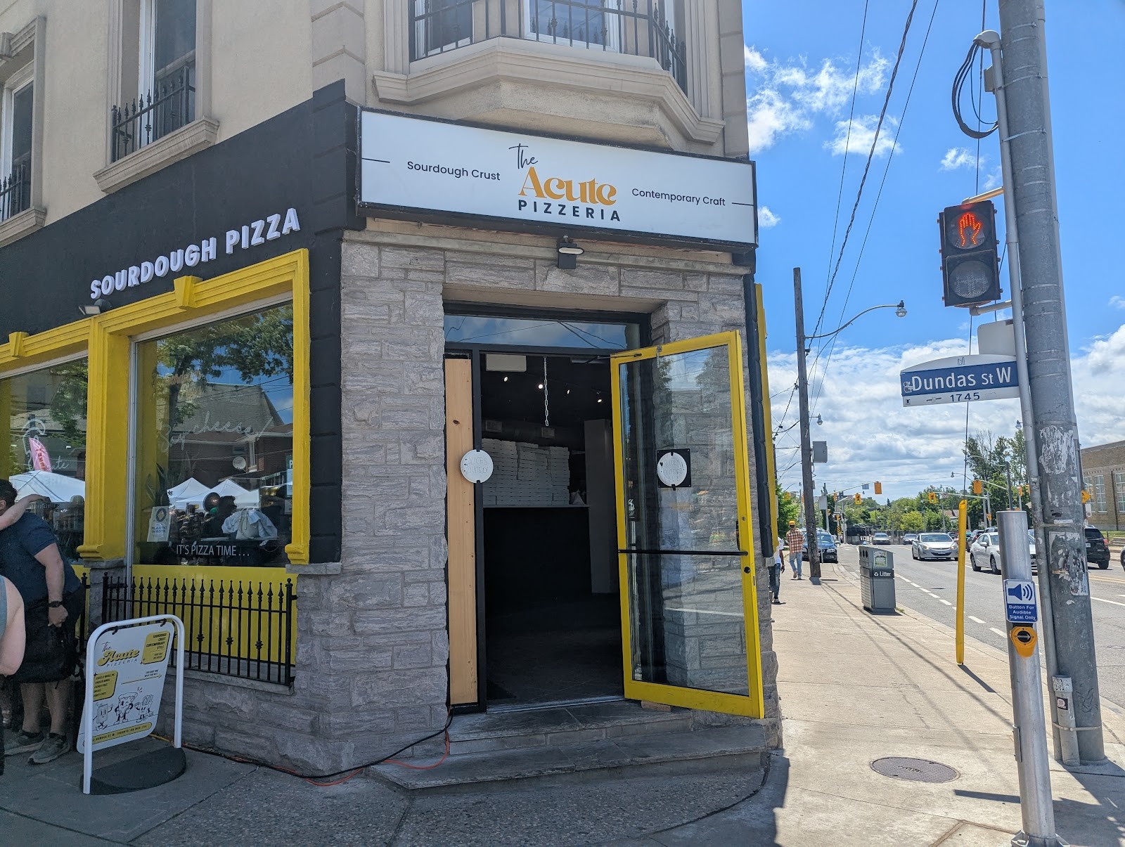 Acute Pizzeria: the place