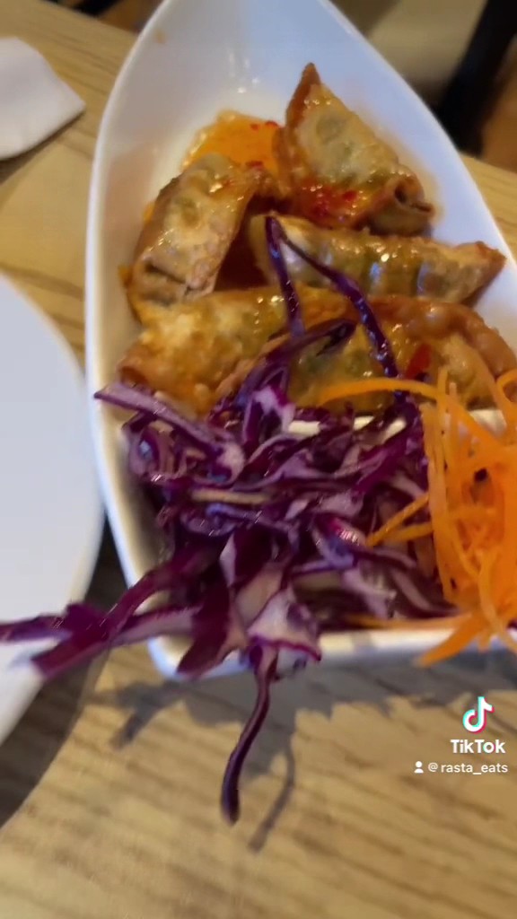 Urban Vegan Thai Cuisine: food & drinks