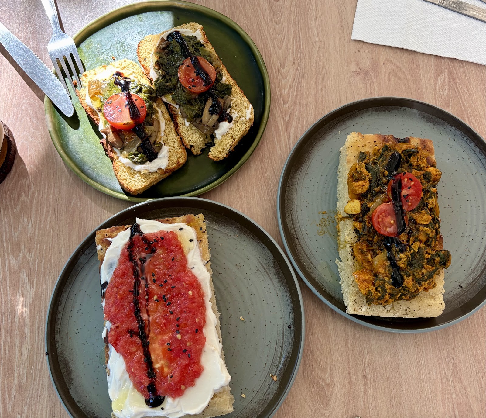 Fronda Café: food & drinks