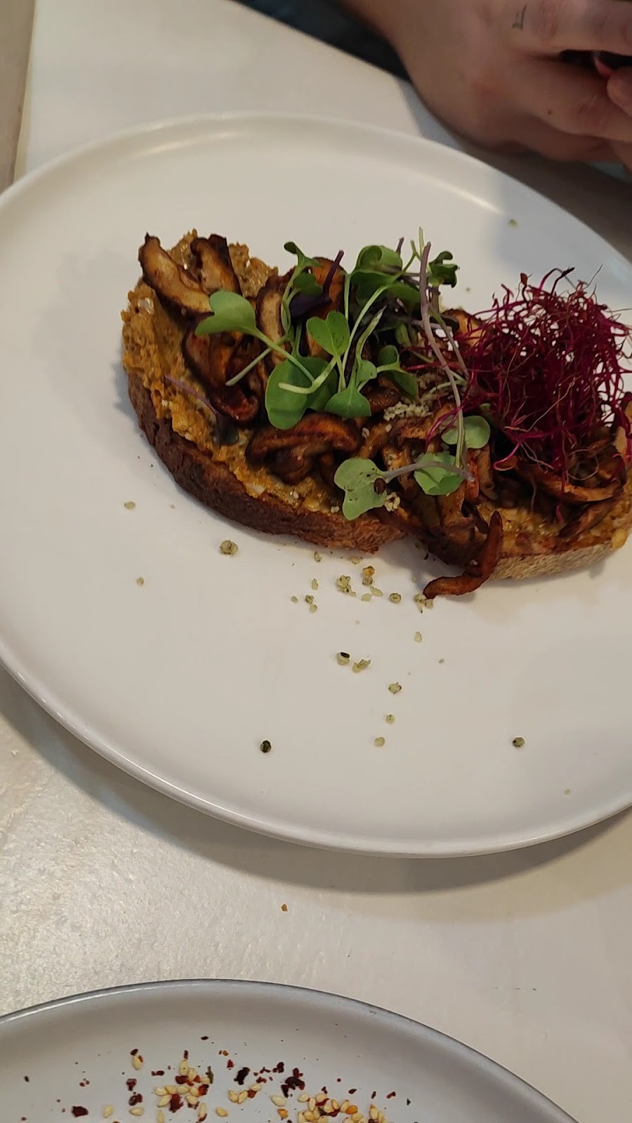 LET IT BLOOM - Specialty Coffee n' Brunch: food & drinks