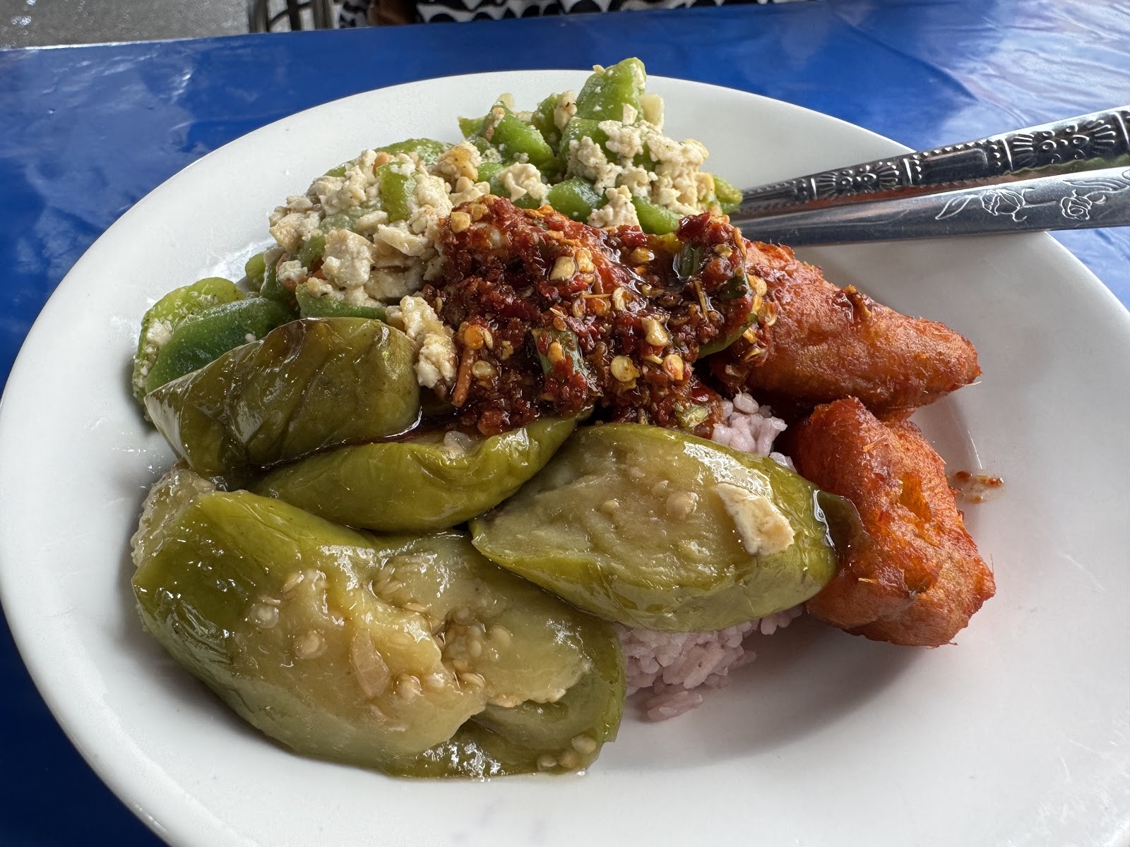 โยตาอาหารเจ: food & drinks