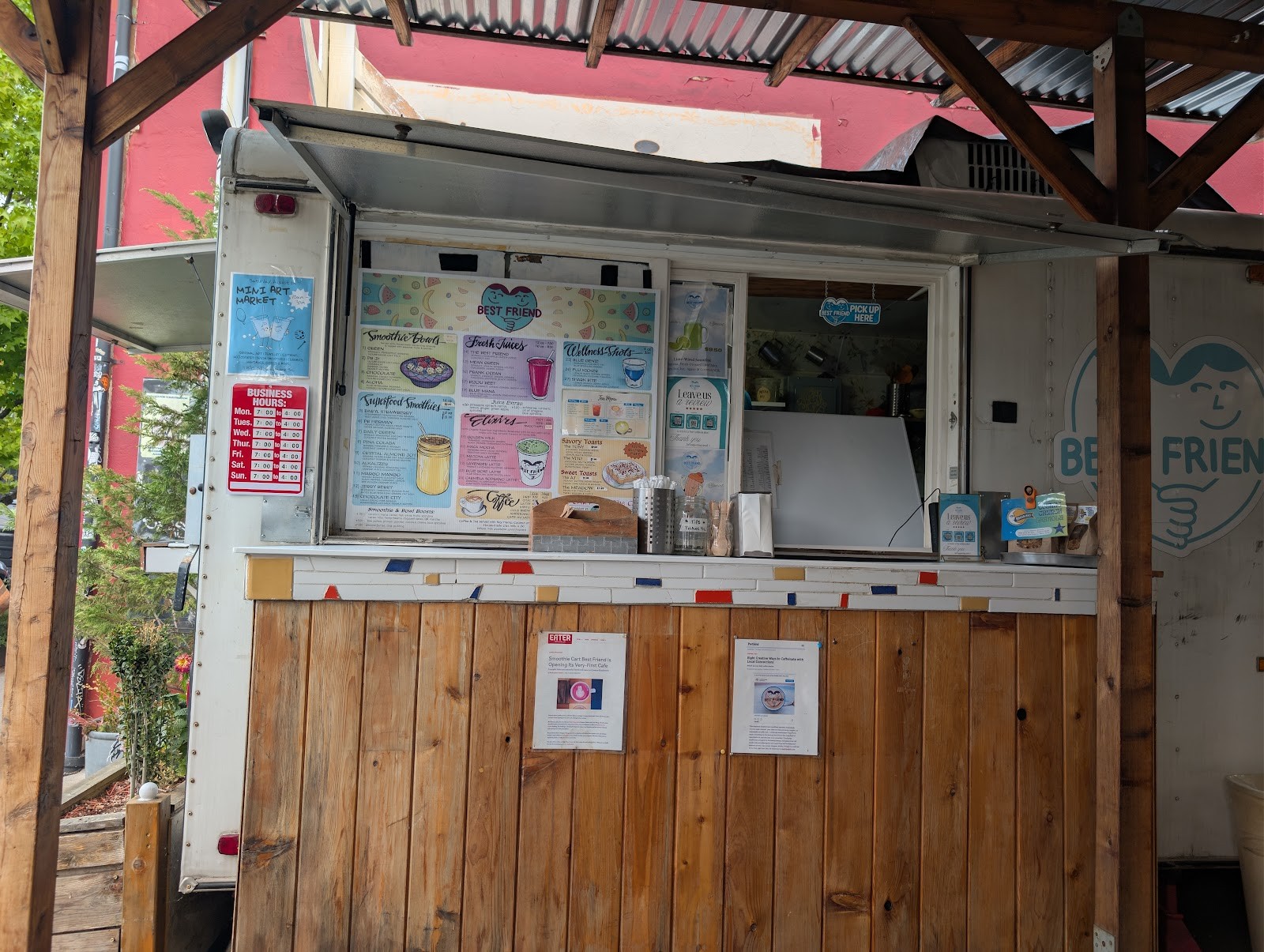Best Friend #1 - Smoothie & Coffee Cart: the place